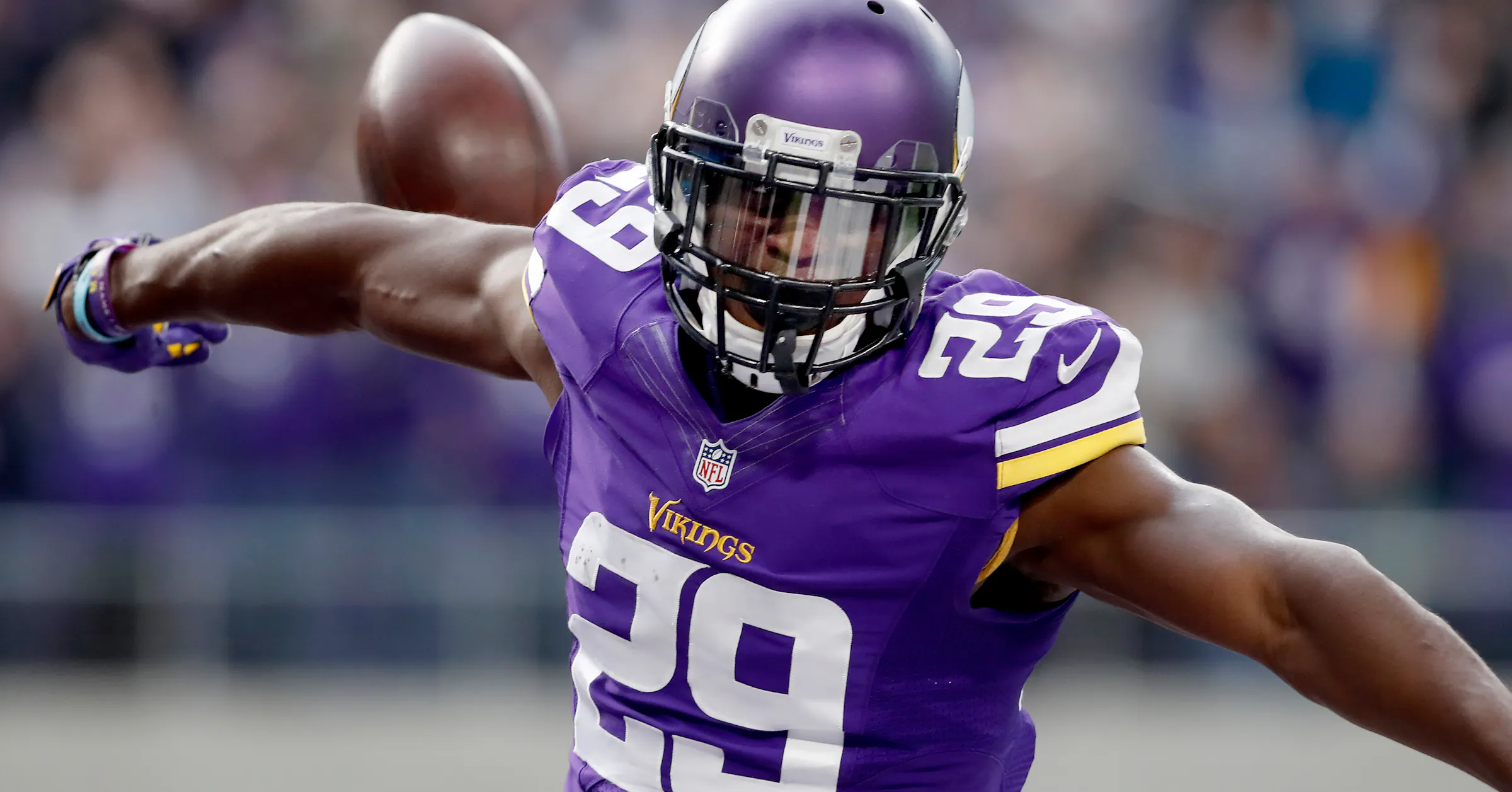 Xavier Rhodes Muthead Xavier Rhodes' two-interception day earns him NFC defender of the week ...