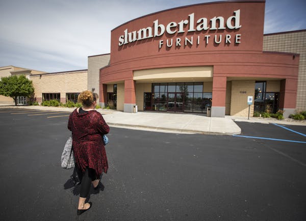 Slumberland has started opening stores. Shown here is its store in Fargo, N.D. (LEILA NAVIDI/Star Tribune) &#x2022; leila.navidi@startribune.com