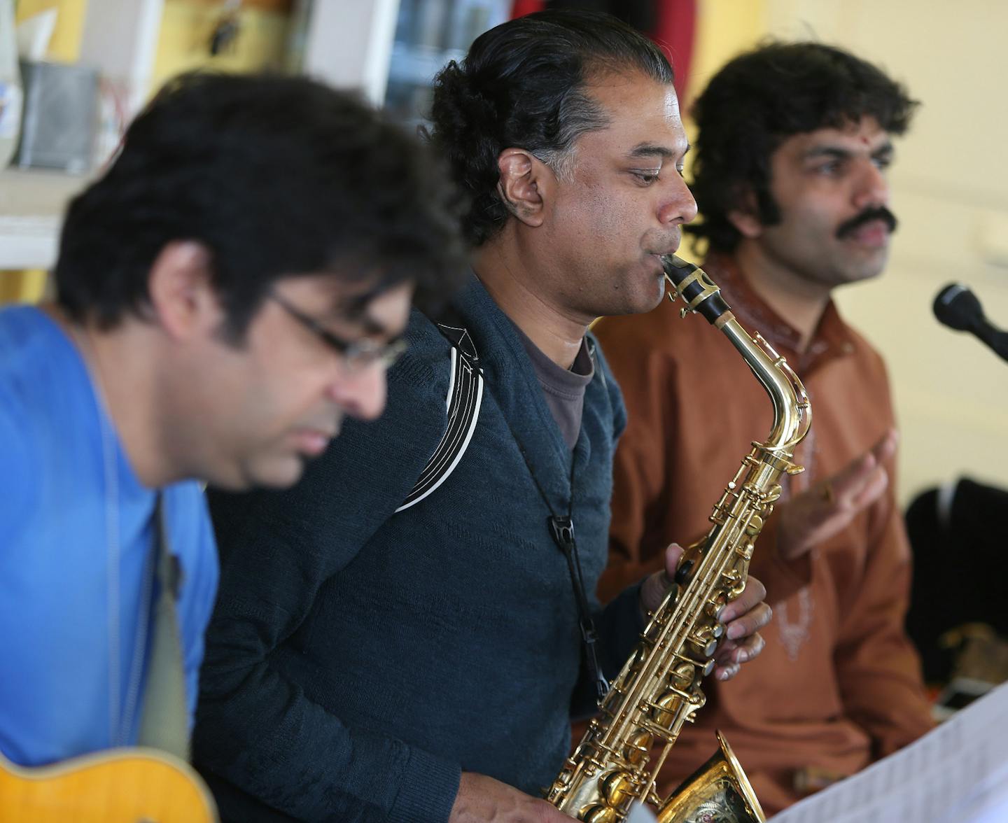 New York saxophonist/composer Rudresh Mahanthappa, center, Rez Abbasi, left, and Raman Kalyan, right, rehearsed along with dance troupe Ragamala, Friday, April 18, 2014 in Minneapolis, MN. ] (ELIZABETH FLORES/STAR TRIBUNE) ELIZABETH FLORES &#x2022; eflores@startribune.com