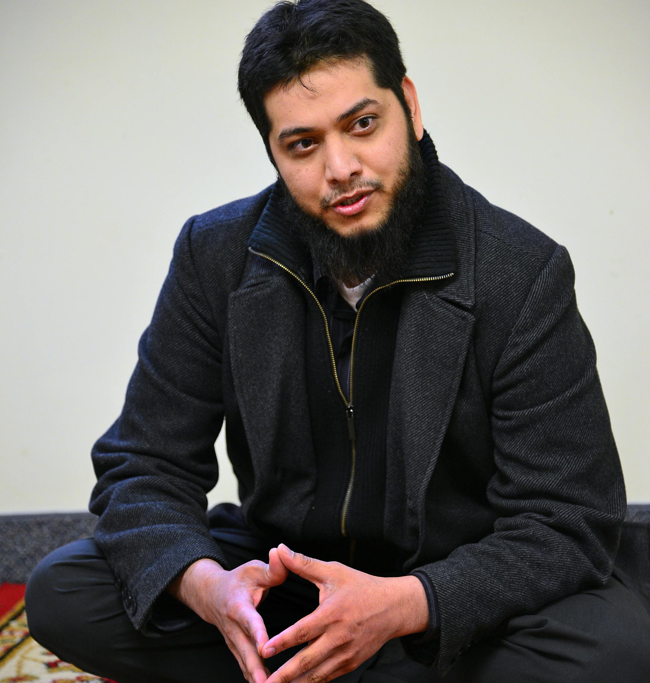 Samad Syed is Vice President of the Darul Arqam Center For Excellence. ] Right now13 boys are enrolled in the Darul Arqam Center For Excellence. They study full time for two and a half years. Their final exam is to recite the Quran in one sitting. They start the exam in the morning and don't finish until sunset.. Richard.Sennott@startribune.com Richard Sennott/Star Tribune Blaine Minn.Thursday 4/3/2014) ** (cq)