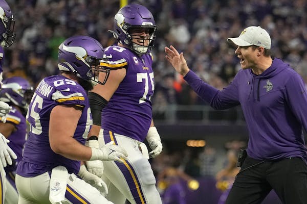 Souhan: O'Connell's first season brings cheers — and tears from a Vikings veteran
