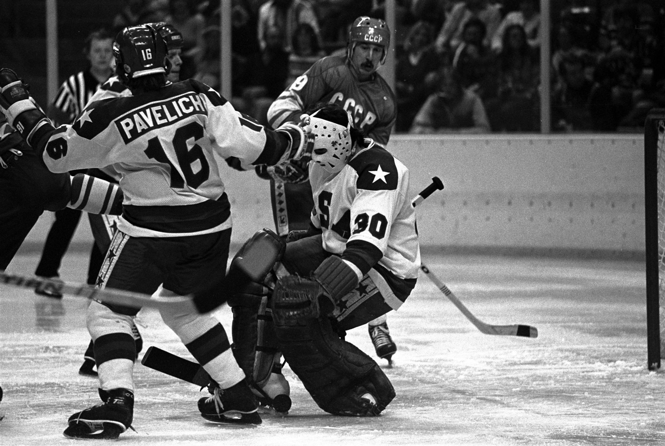 Mark Pavelich came to the assistance of goalie Jim Craig during the United States' "Miracle on Ice'' victory over the Soviet Union in the 1980 Winter Olympics. Pavelich recently sold his gold medal to help his daughter.