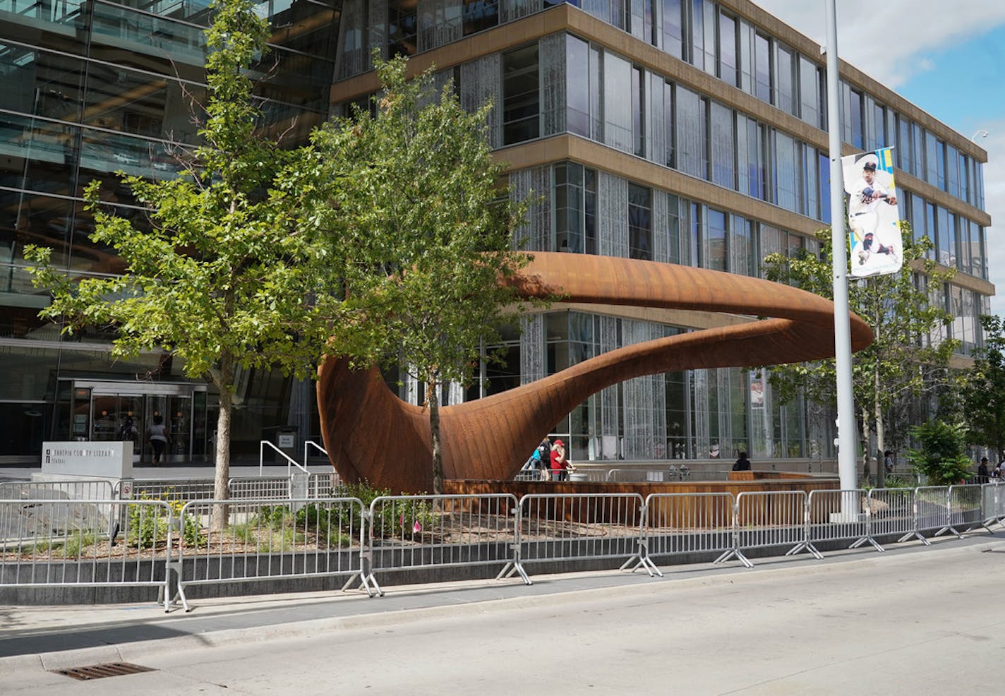 Minneapolis Central Library will reopen some time before the end of this year, the Hennepin County Board of Commissioners has decided.