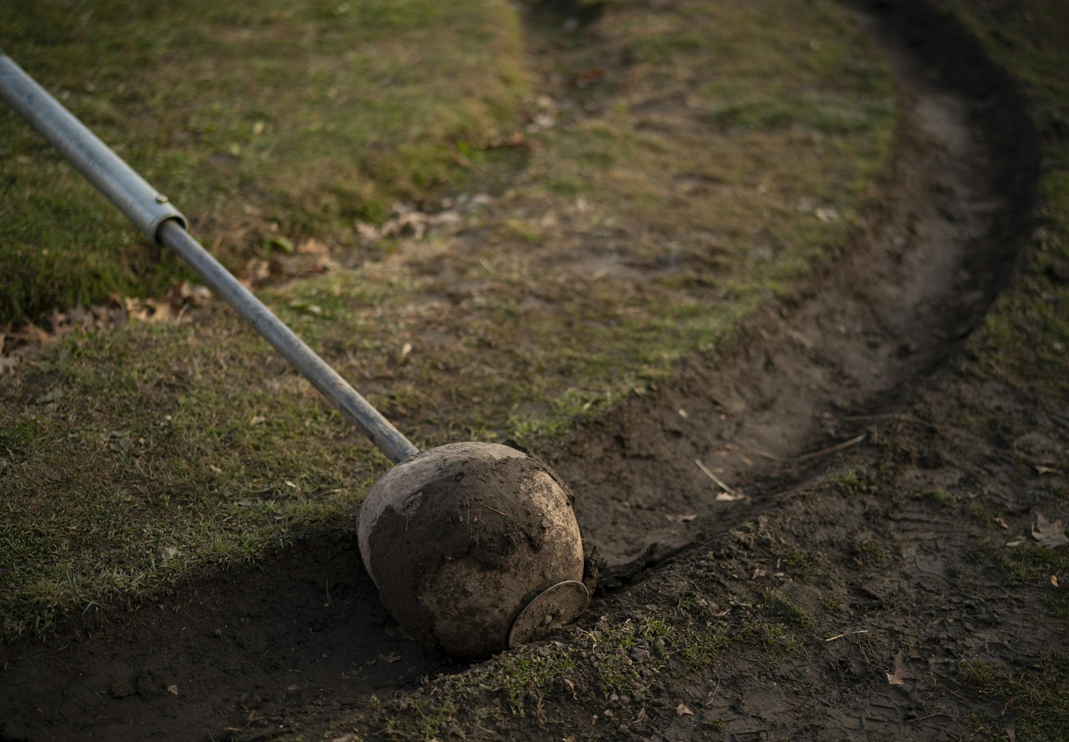 Detail of the business end of the Erosion Machine, a 2014 interactive sculpture by Trygve Nordberg at Silverwood Park. ] JEFF WHEELER • jeff.wheeler@startribune.com Silverwood Park in St. Anthony was popular with walkers and others enjoying the warm temperatures late Monday afternoon, November 2, 2020.
