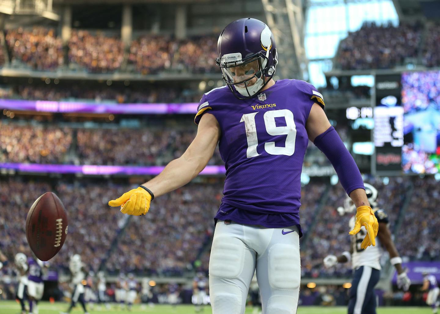 Minnesota Vikings wide receiver Adam Thielen (19) flipped the ball after scoring on a 65 yard catch in the fourth quarter at U.S. Bank Stadium Sunday November 19, 2017 in Minneapolis, MN.] JERRY HOLT &#xef; jerry.holt@startribune.com