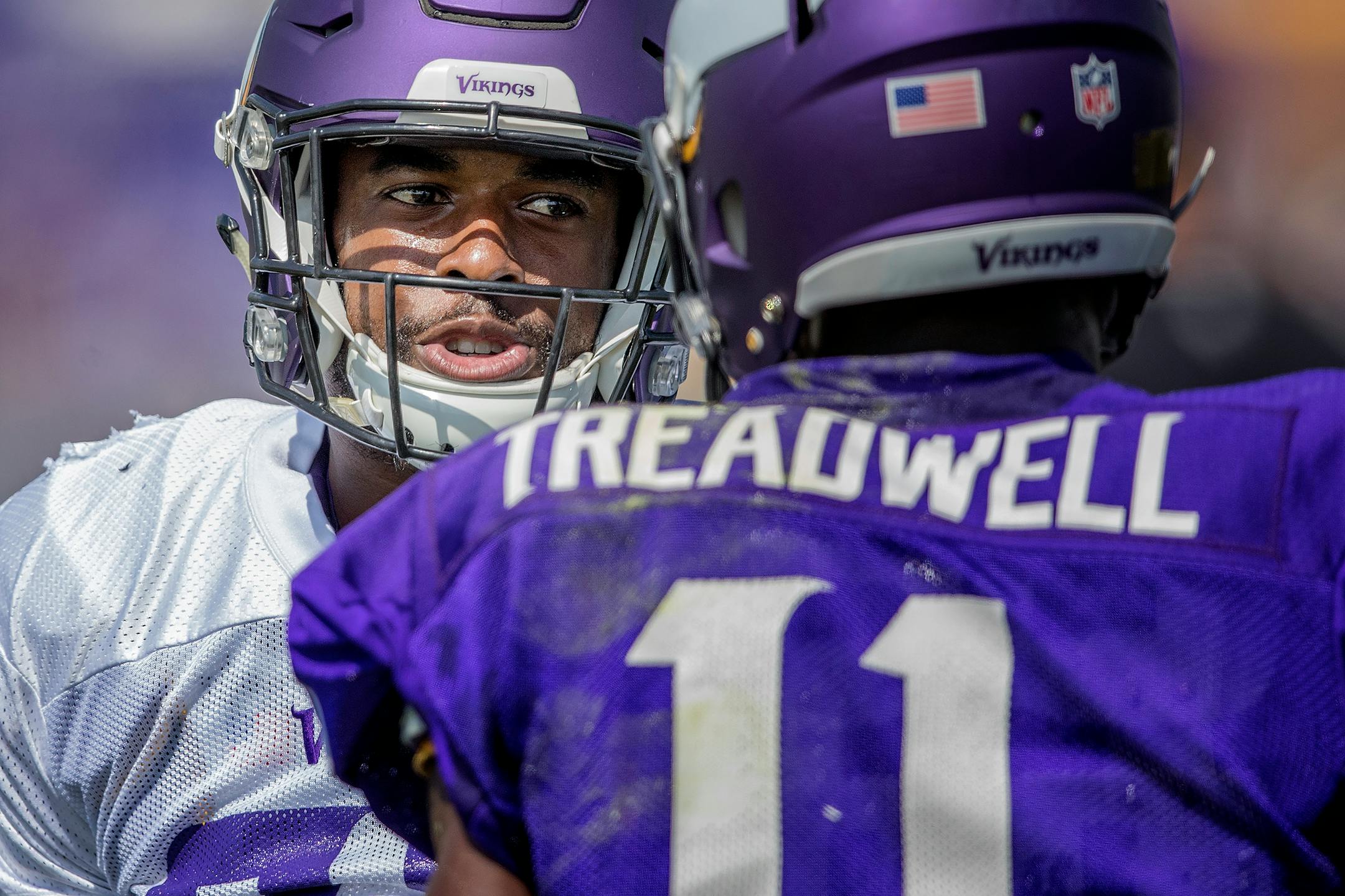 After Vikings receiver Laquon Treadwell and defensive back Antone Exum Jr. exchanged words and got into a brief fight on Monday (shown), tackle Reid Fragel and linebacker Noor Davis got into a scuffle Thursday. Coach Mike Zimmer then kicked Fragel and Davis out of practice.