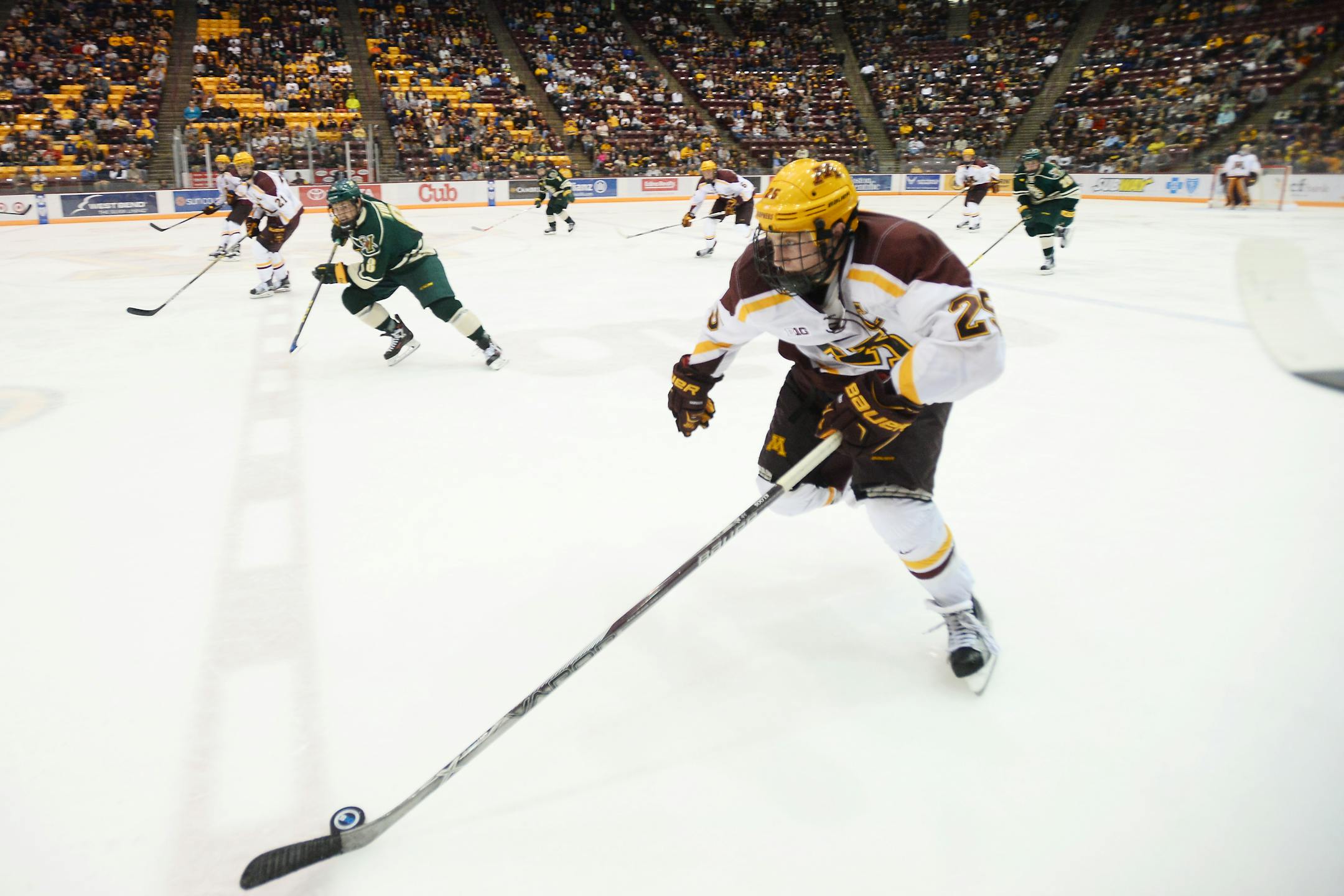 University of Minnesota center Justin Kloos (25) raced the puck down the ice against Vermont in the third period. ] Aaron Lavinsky � aaron.lavinsky@startribune.com The University of Minnesota Golden Gophers men's hockey team played the Vermont Catamounts on Saturday, Oct. 10, 2015 at Mariucci Arena in Minneapolis. Minnesota lost 3-0 to unranked Vermont in their season opener.