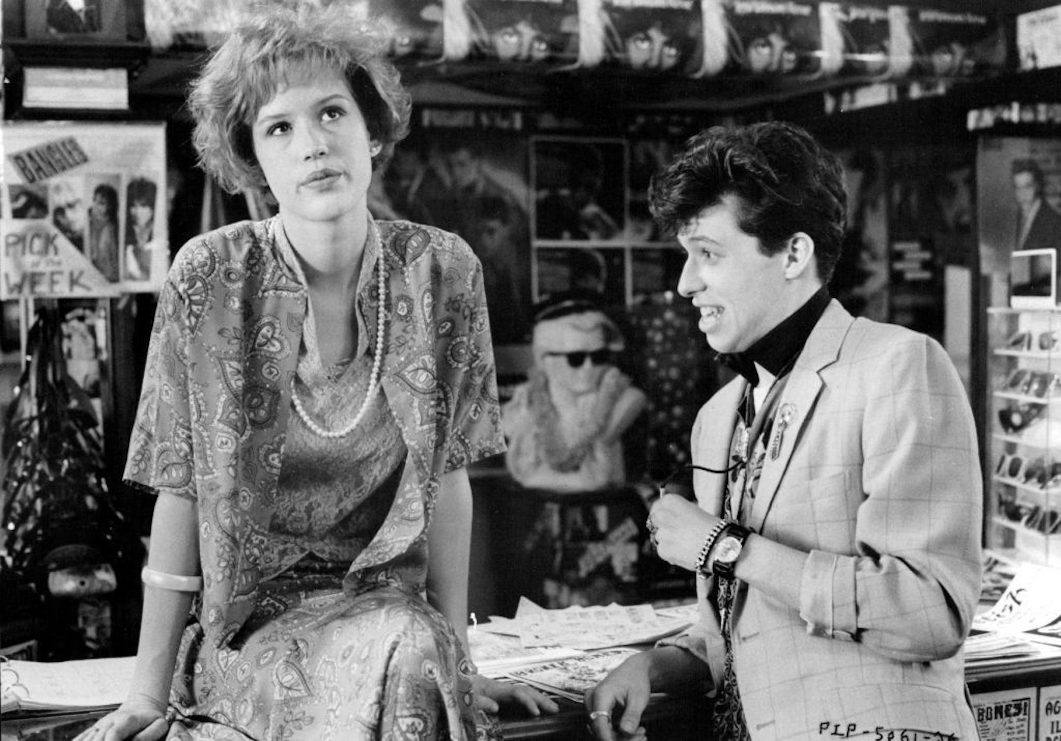 December 26, 1987 Critic's choice Welcome to one of the few weekends each year when Americans can enjoy their two favorite contact sports simultaneously: pro football and a long holiday with loved ones. The big game will be at the Metrodome today when the Vikings meet the Washington Red-skins (3 p.m., WCCO-Ch. 4). If the Vikes win, they'll be in the playoffs for the first time in five years. Even if they lose, they can still make it, provided that Dallas beats the St. Louis Cardinals tomorrow (n