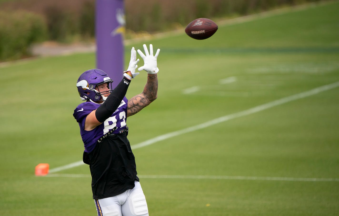 Vikings tight end Kyle Rudolph (82) caught a pass during a drill. ] JEFF WHEELER • jeff.wheeler@startribune.com