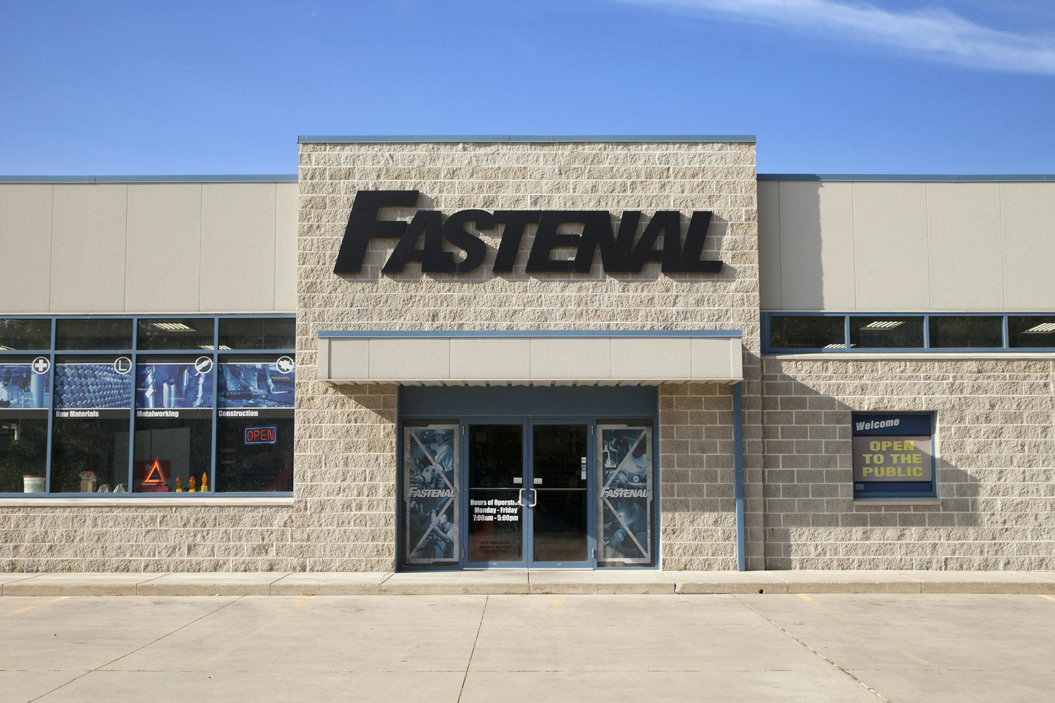 Fastenal said rising sales of personal protective equipment helped the company weather a downturn in its core products for manufacturers. (Photo provided by Fastenal) ORG XMIT: MIN1710111648290122