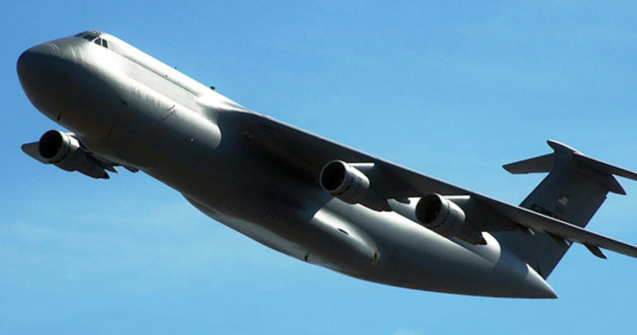 The Warner Robins Air Logistics Center at Robins Air Force Base, Ga., received the 2006 Franz Edelman Award for Achievement in Operations Research on Monday, May 1, 2006, for its use of operations research to streamline maintenance procedures for the C-5 Galaxy. Using innovative management processes, the time required to repair and overhaul the C-5 was reduced 33 percent. (U.S. Air Force photo/Sue Sapp)