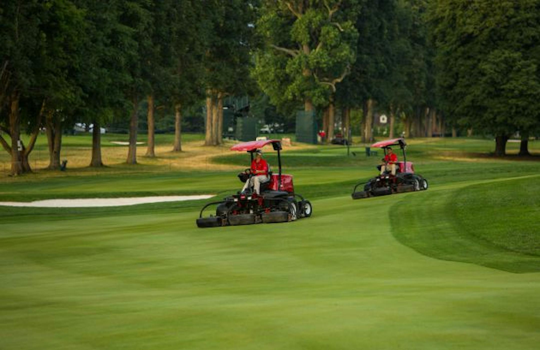 Toro mowers at Baltusrol Golf Club