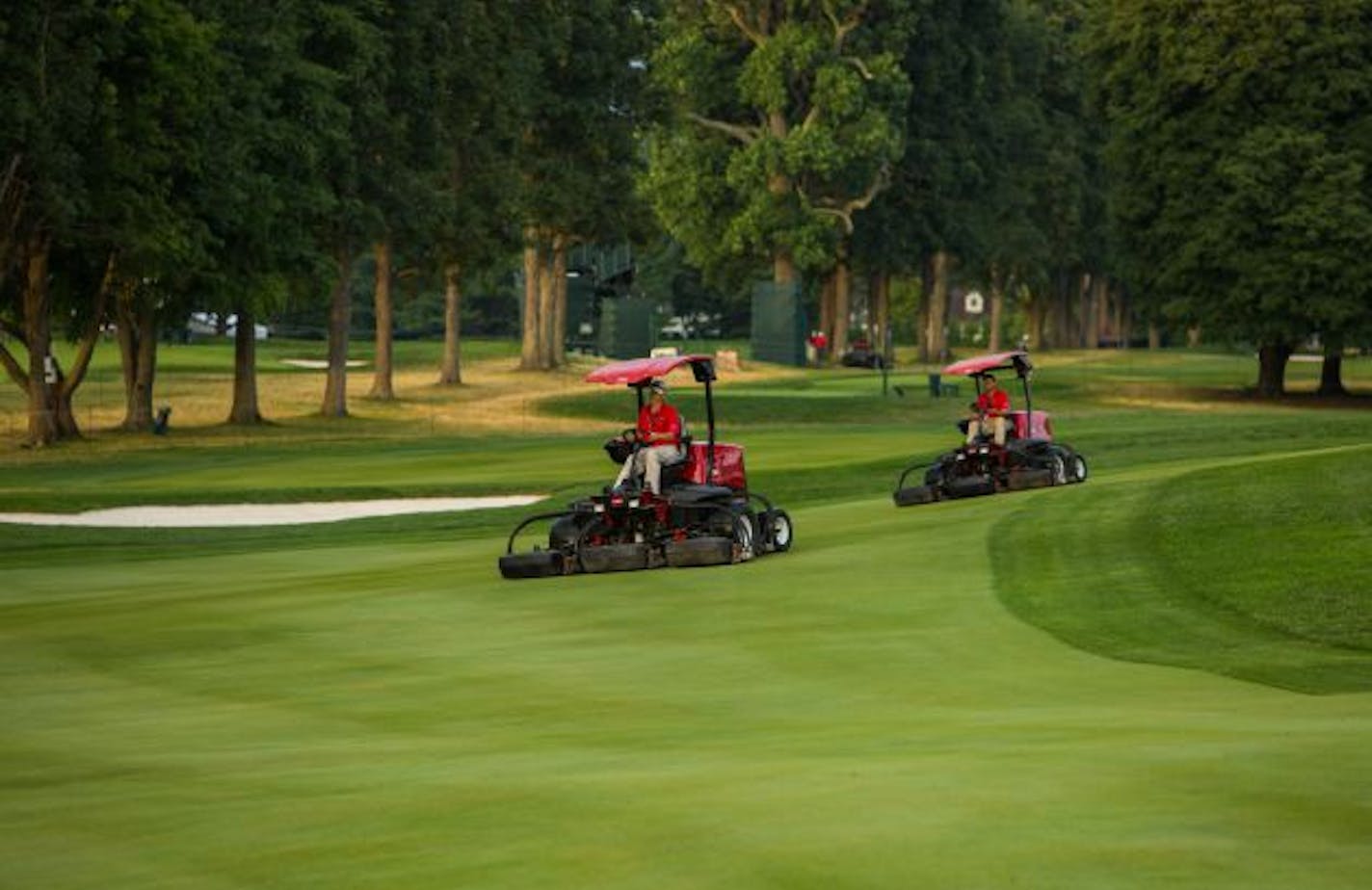 Toro mowers at Baltusrol Golf Club