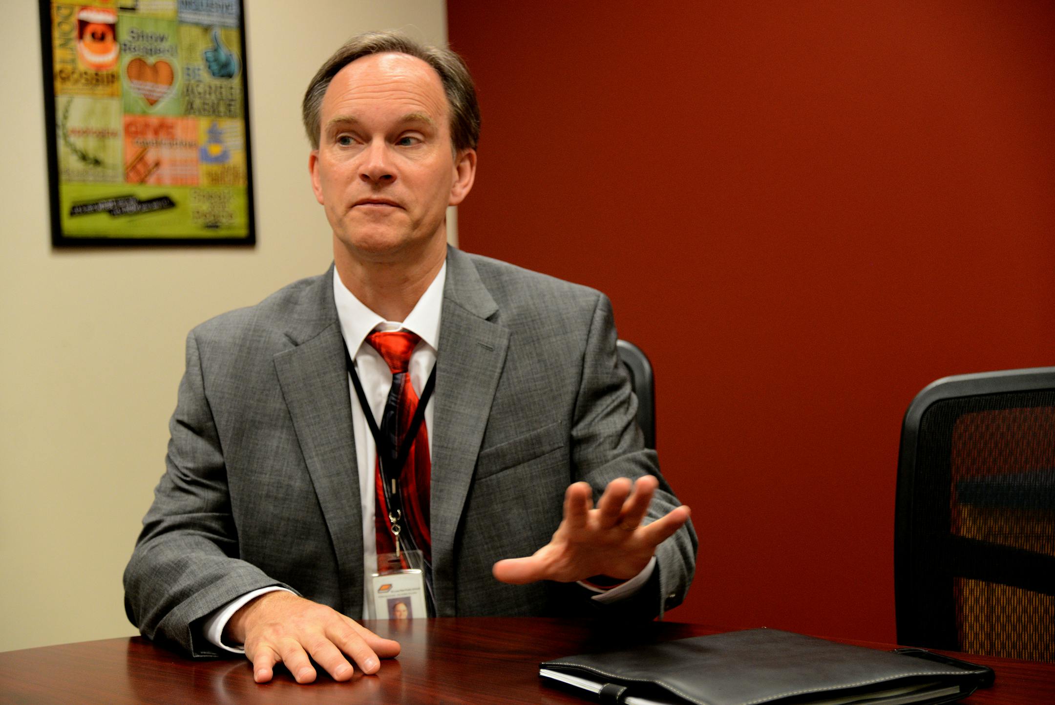 A profile of St. Louis Park's new superintendent Robert Metz] Richard.Sennott@startribune.com Richard Sennott/Star Tribune. , St Louis Park Minn. Wednesday 5/15/13) ** (cq)