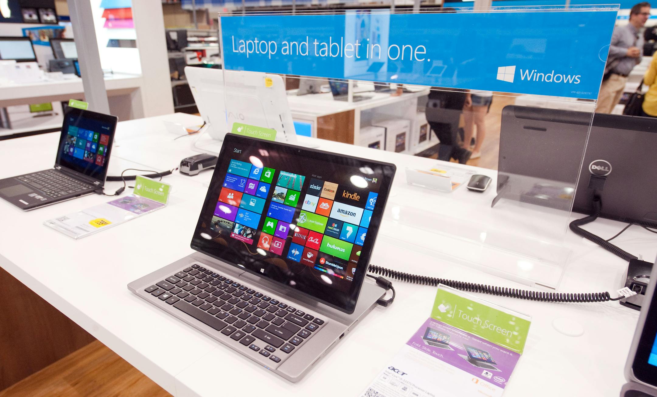 Best Buy is hiring 1,200 sales associates to explain Microsoft’s product lineup, including the Windows 8 operating system.
