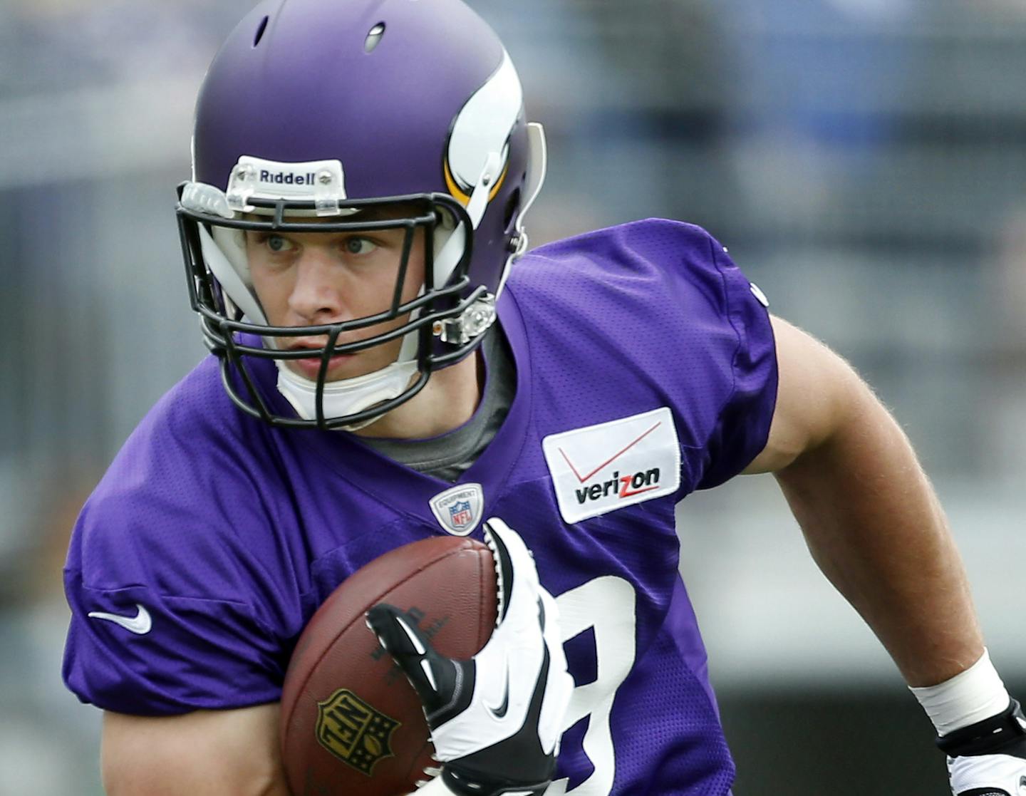 Minnesota Vikings tight end John Carlson (89). ] CARLOS GONZALEZ cgonzalez@startribune.com July 27, 2013, Minnesota Vikings Training Camp, Mankato, Minn., Minnesota State University, Mankato -