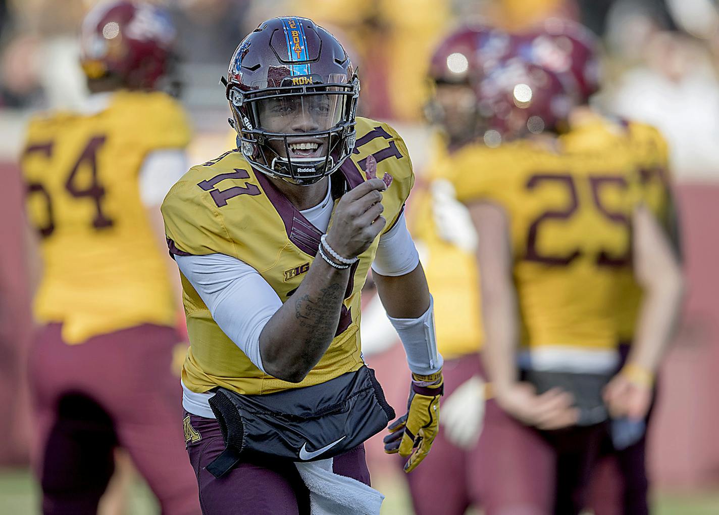 Minnesota's quarterback Demry Croft celebrated a 73-yard touchdown in the second quarter the Gophers took on Nebraska, Saturday, November 11, 2017 at TCF Bank Stadium in Minneapolis, MN. ] ELIZABETH FLORES ï liz.flores@startribune.com