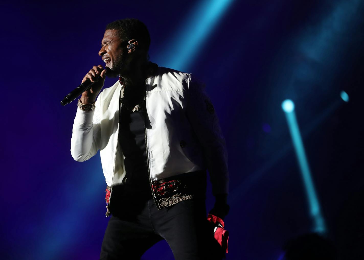 R&B star Usher performed at the State Fair grandstand.]Richard Tsong-Taatarii &#xef; richard.tsong-taatarii@startribune.com