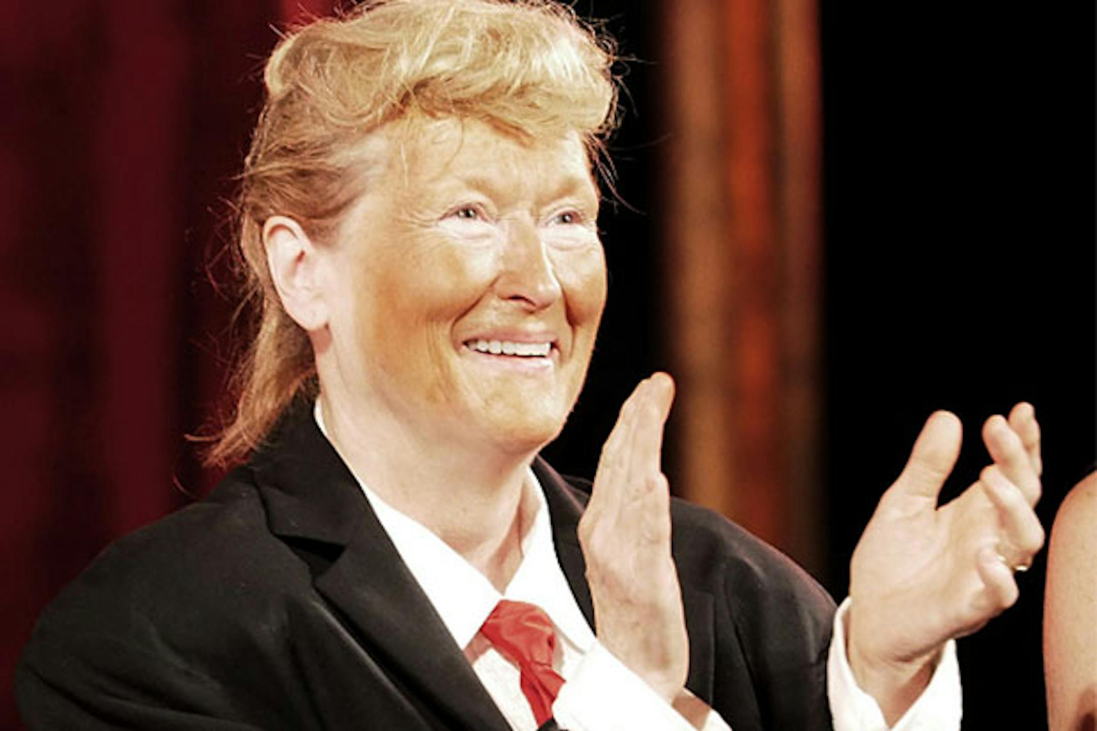 Meryl Streep donned an outfit and makeup to imitate Donald Trump in the Park Public Theater Gala in New York on Monday.