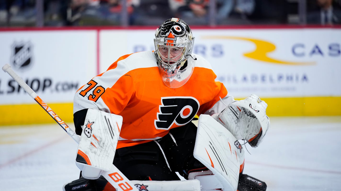 Philadelphia Flyers goalie Carter Hart