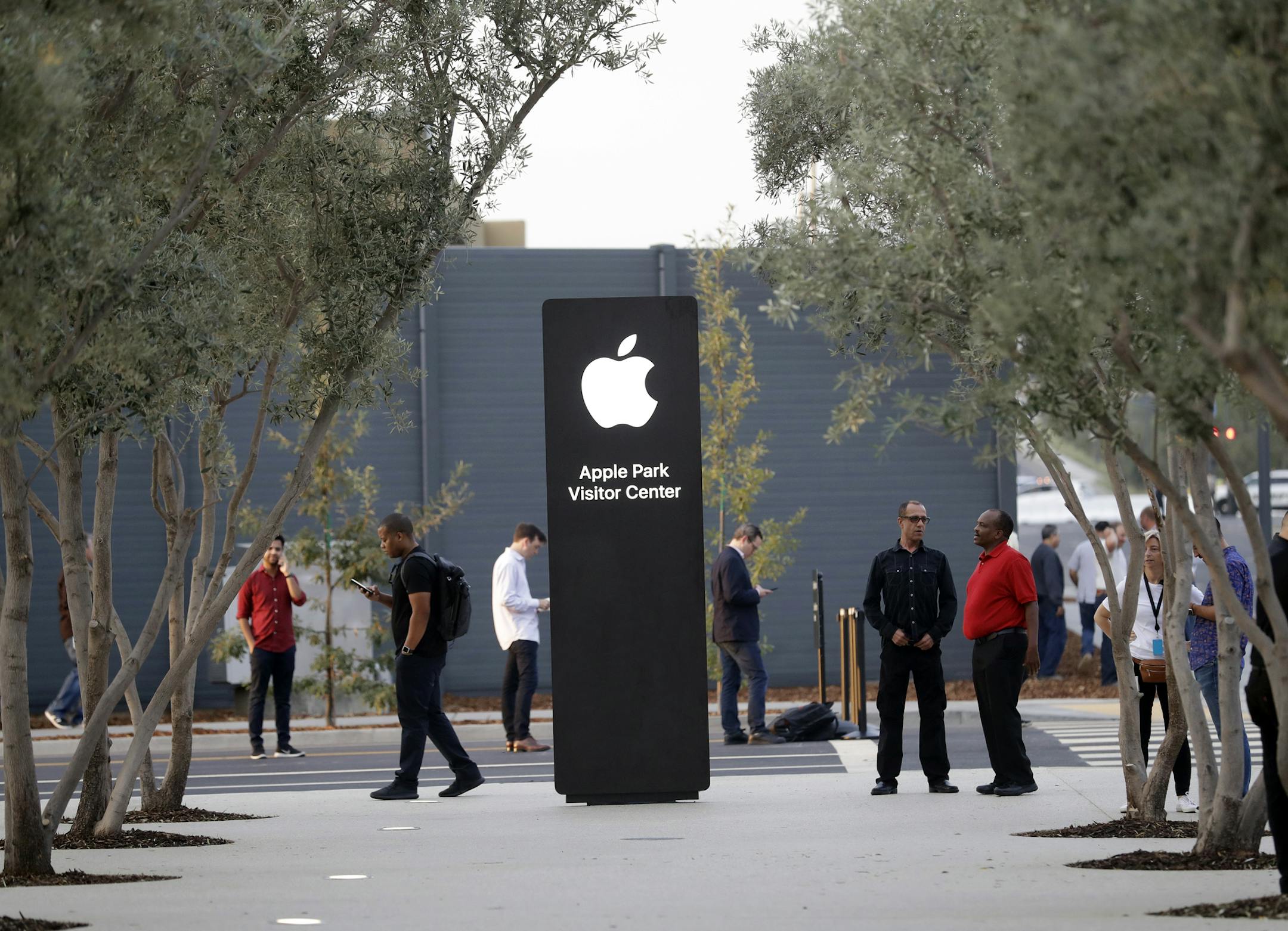 An exterior view of Apple's new visitor center during an announcement of new products Sept. 12, 2017, in Cupertino, Calif. (AP Photo/Marcio Jose Sanchez) ORG XMIT: CAMS107