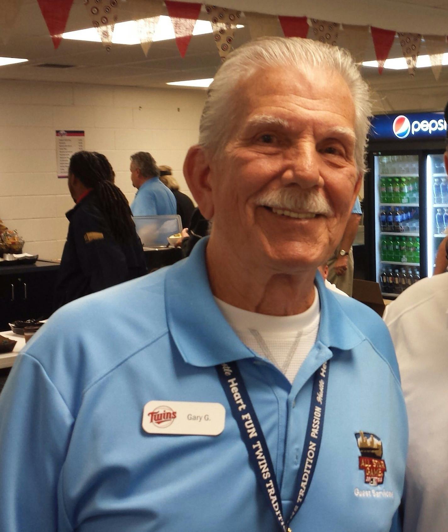 Gary Gliniany found his perfect post-retirement job as a Twins usher.