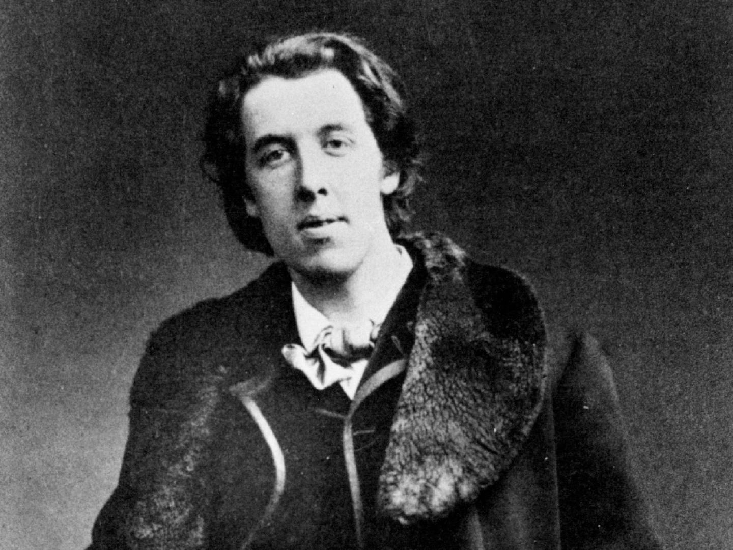 Review: 'Oscar Wilde: A Life,' by Matthew Sturgis