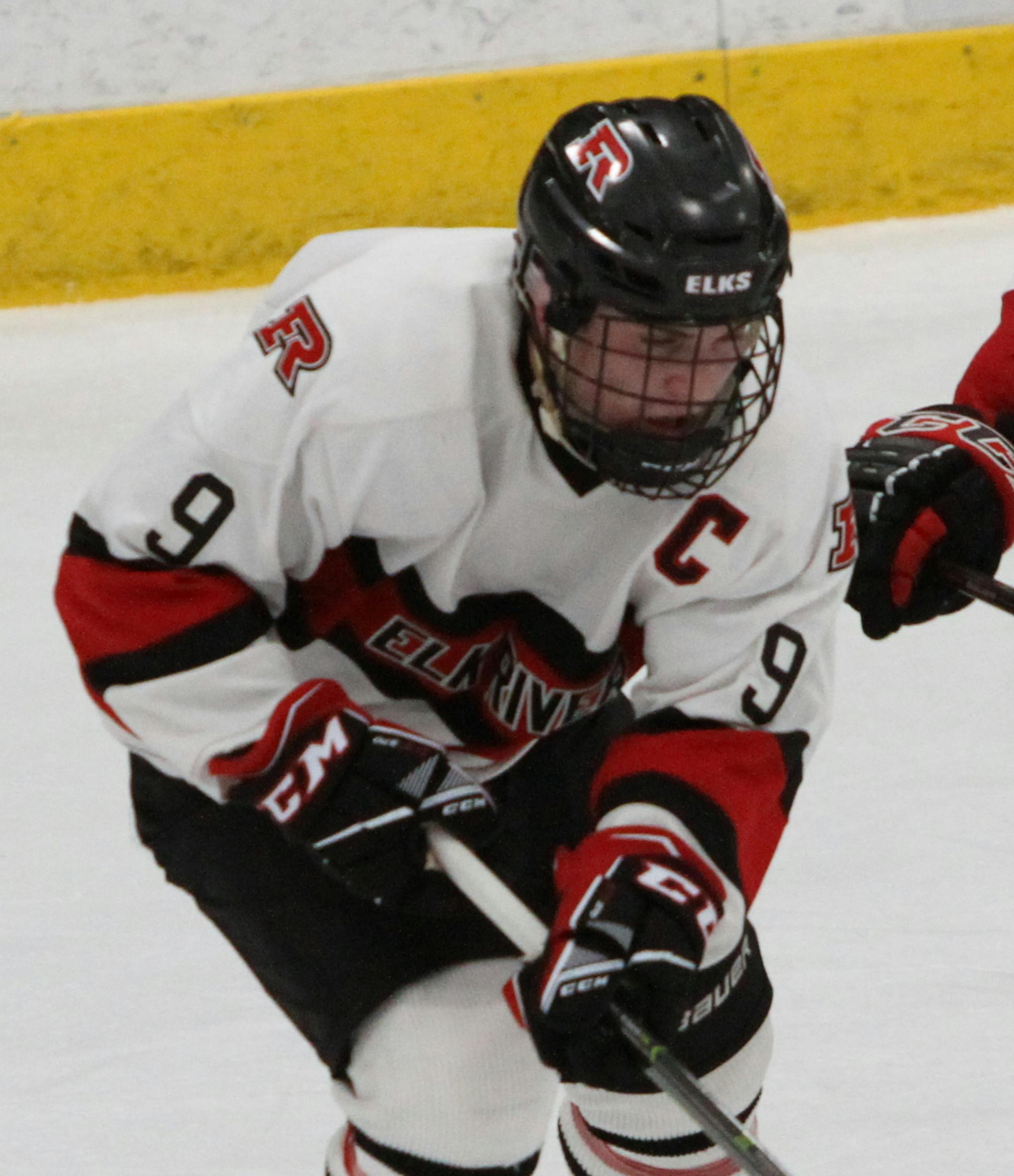 Zach Michaelis (9), Elk River/Zimmerman boys' hockey, Eden Prairie vs. Elk River 12/13/18 Photo by Drew Herron, SportsEngine
