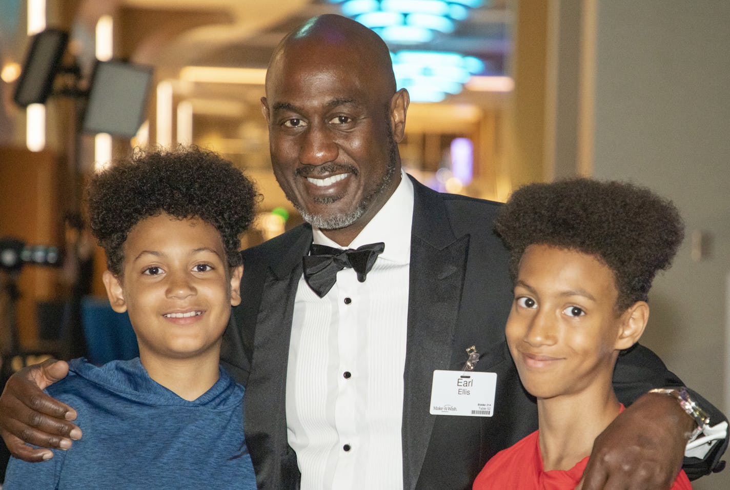 Jordan, Earl and Aaron Ellis at the 2019 Make A Wish Foundation gala. [ Special to Star Tribune, photo by Matt Blewett, Matte B Photography, matt@mattebphoto.com, Make A Wish Foundation, Minneapolis, May 18, 2019, Minnesota, SAXO 1008522664 FACE063019