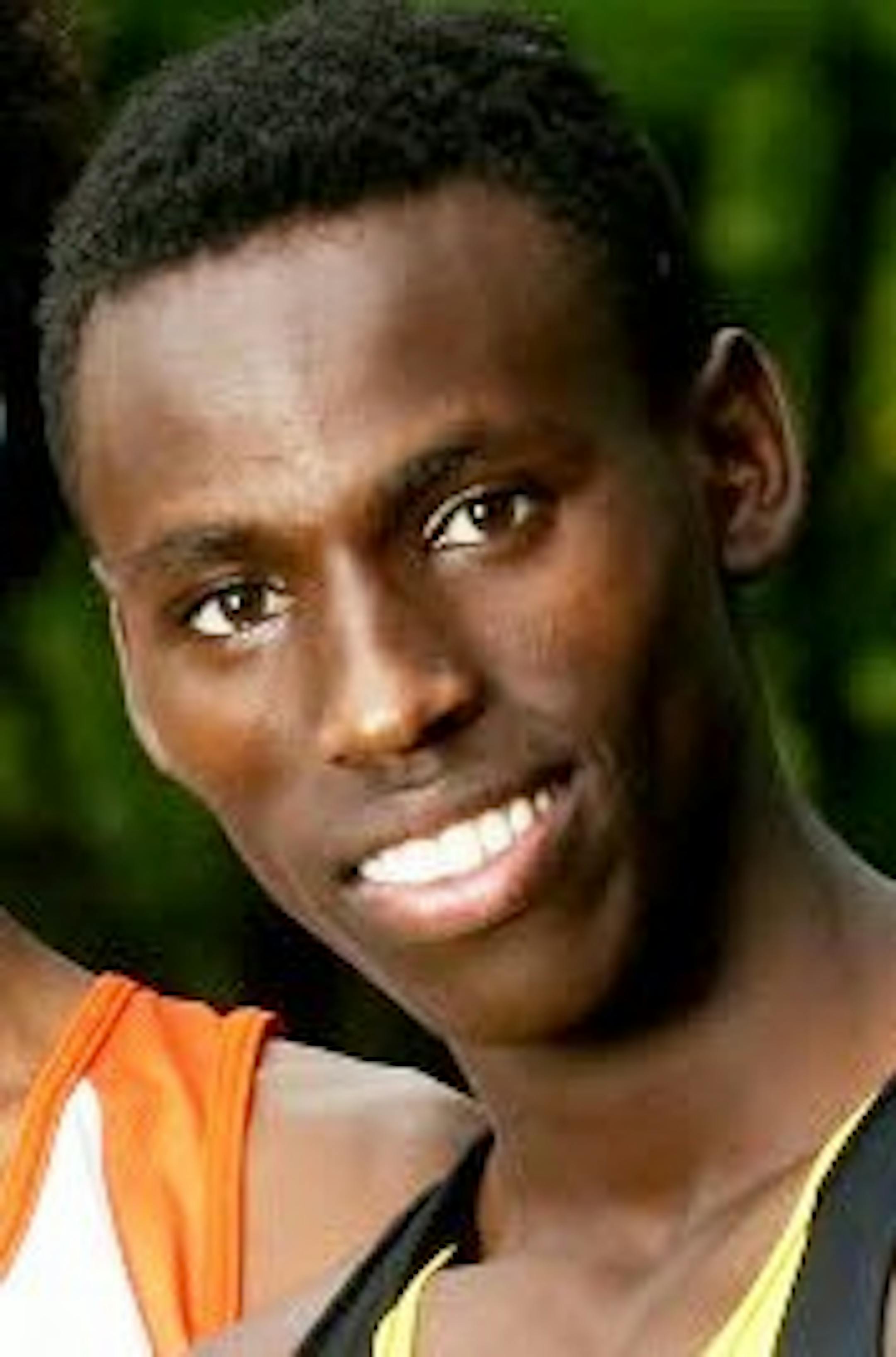 Innocent Murwanashyaka, St. Paul Como Park cross-country, sr., 2016-17