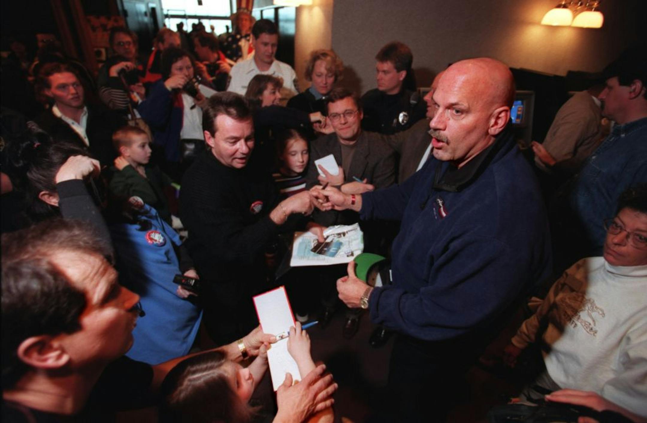 Reform Party bash with Jesse at Canterbury -- Gov. Jesse Ventura signs autographs and hobnobs with Reform Party members at a Super Bowl party sponsored by the Reform Party, held at Canterbury Park in Shakopee.