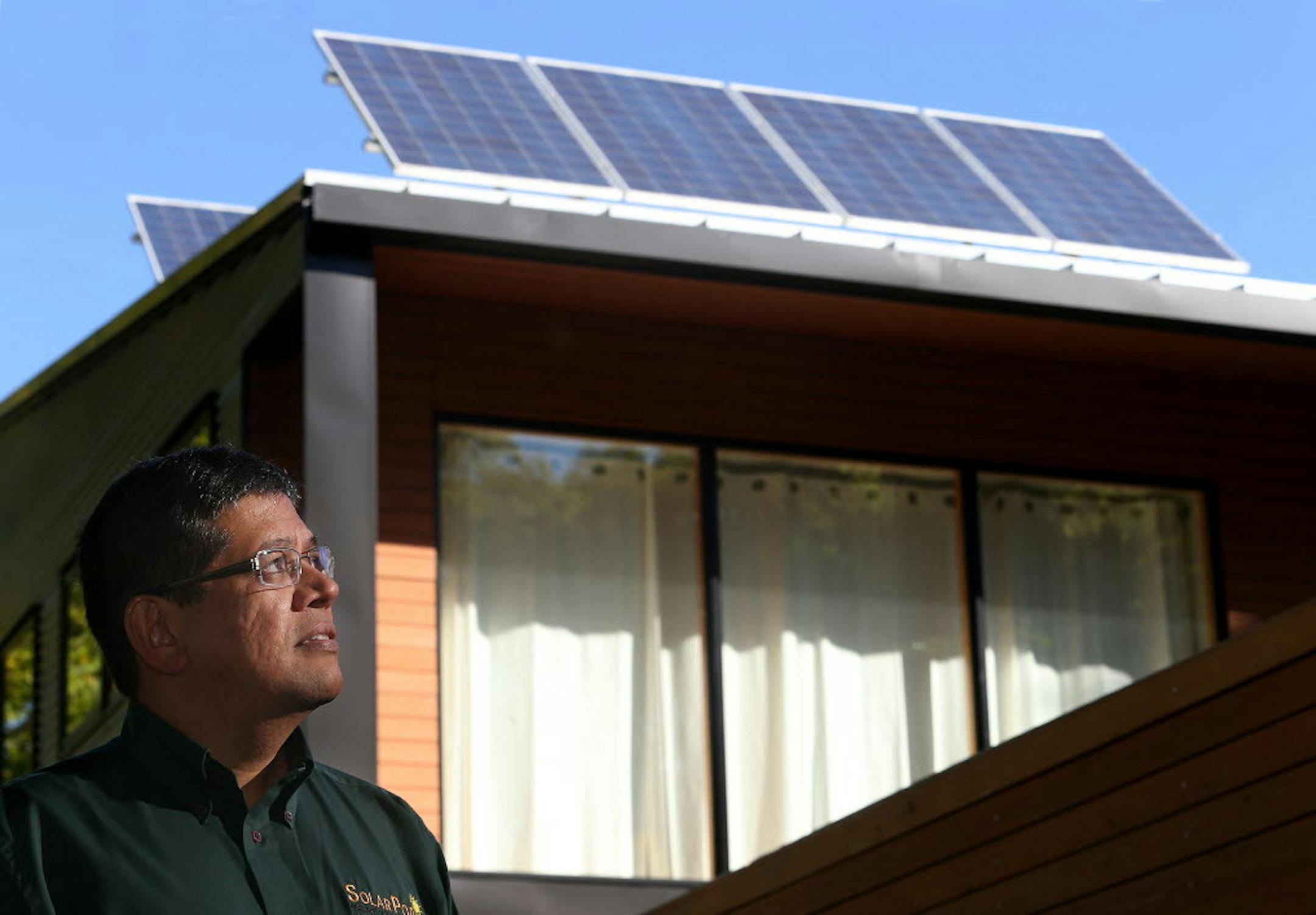 Engineer Mouli Vaidyanathon, owner of www.mysolarpod.com