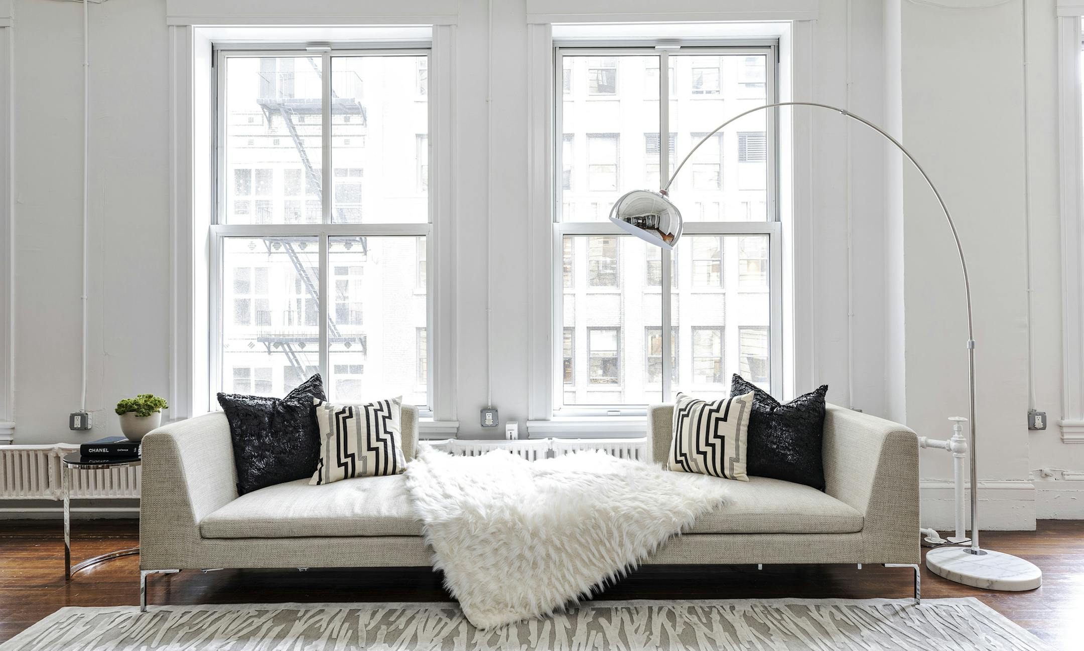 Pairing black with winter white serves as the perfect contrast.