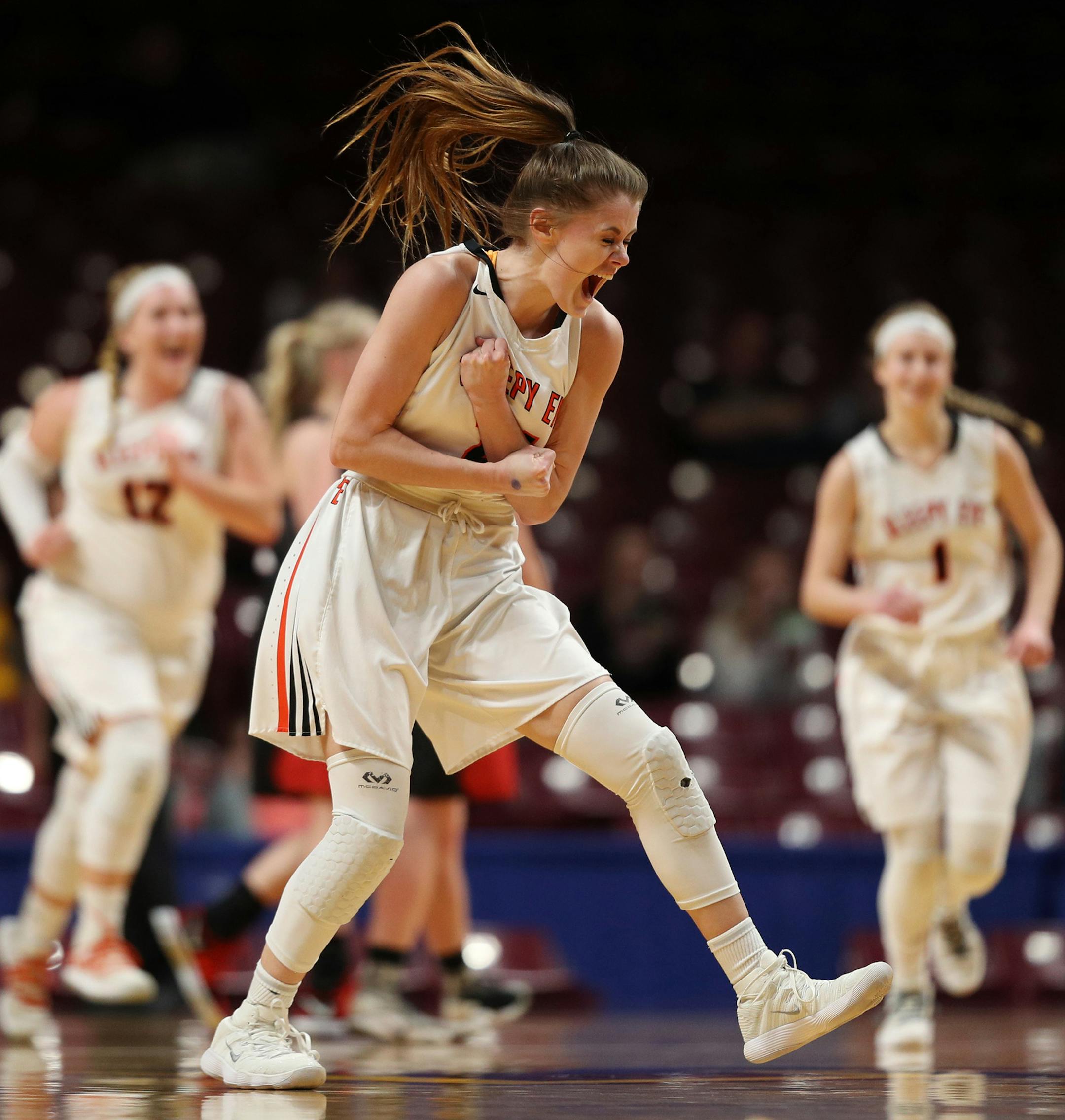 Sleepy Eye High School guard Madi Heiderscheidt (21) reacted after beating the buzzer on a long three point shot at the end of the first half. ] ANTHONY SOUFFLE ï anthony.souffle@startribune.com Ada-Borup/Norman County West played Sleepy Eye High School in a Class 1A quarterfinal game Thursday, March 15, 2018 at Williams Arena on the grounds of the University of Minnesota in Minneapolis.
