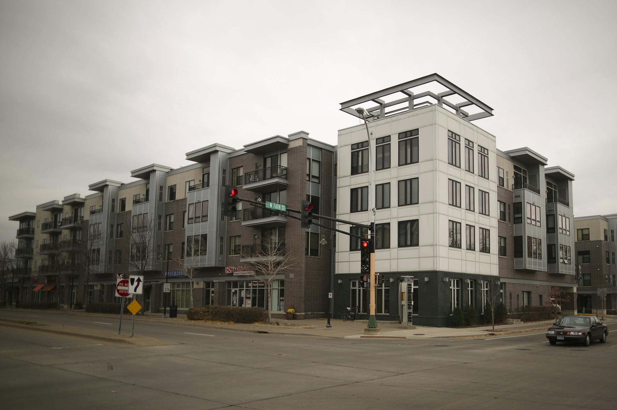 The Kensington Park development in the 7600 block of Lyndale Ave. S. in Richfield. ] JEFF WHEELER ï jeff.wheeler@startribune.com The Kensington Park development in the 7600 block of Lyndale Ave. S. in Richfield is a mix of apartments and street level businesses, photographed Wednesday afternoon, November 11, 2015.
