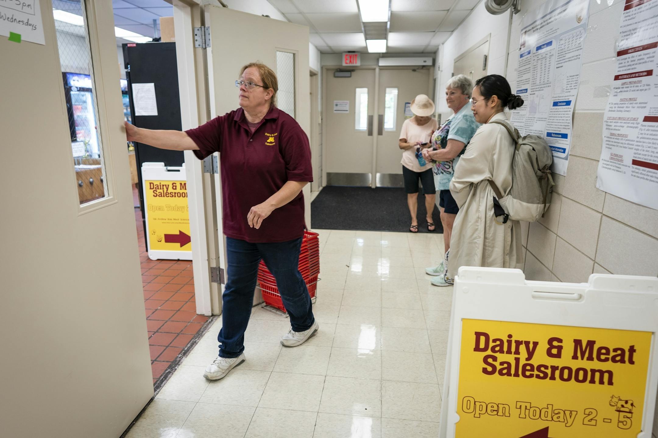 Salesroom manager Jodi Nelson opens the doors of the salesroom at 2 p.m.