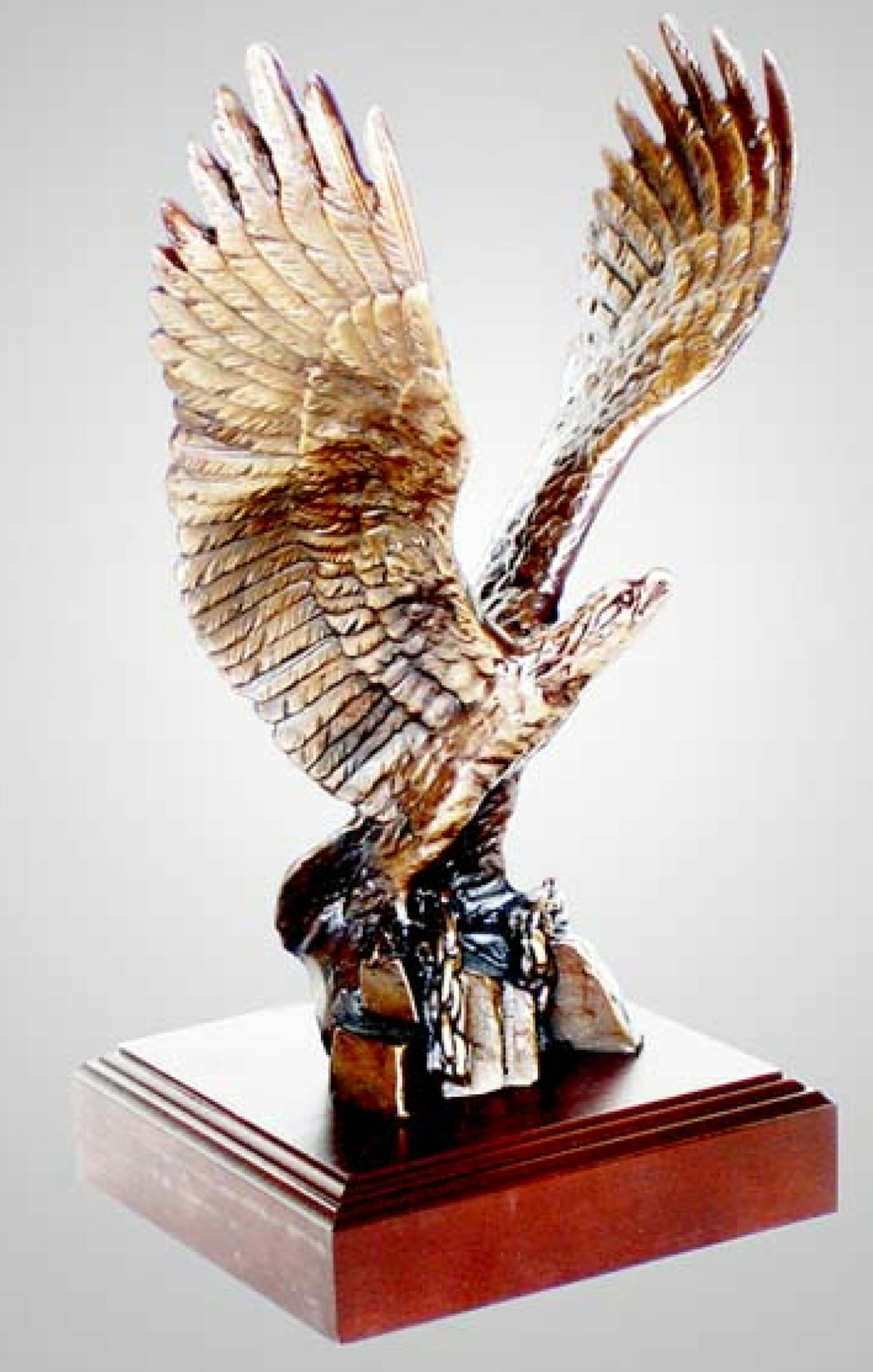 The Edina Veterans Memorial Committee has picked a Wisconsin foundry to design and cast a bronze eagle sitting atop a wreath as the centerpiece of the Veterans Memorial at Utley Park. Credit: Shoop‚Äôs American Bronze Casting, Ltd.
