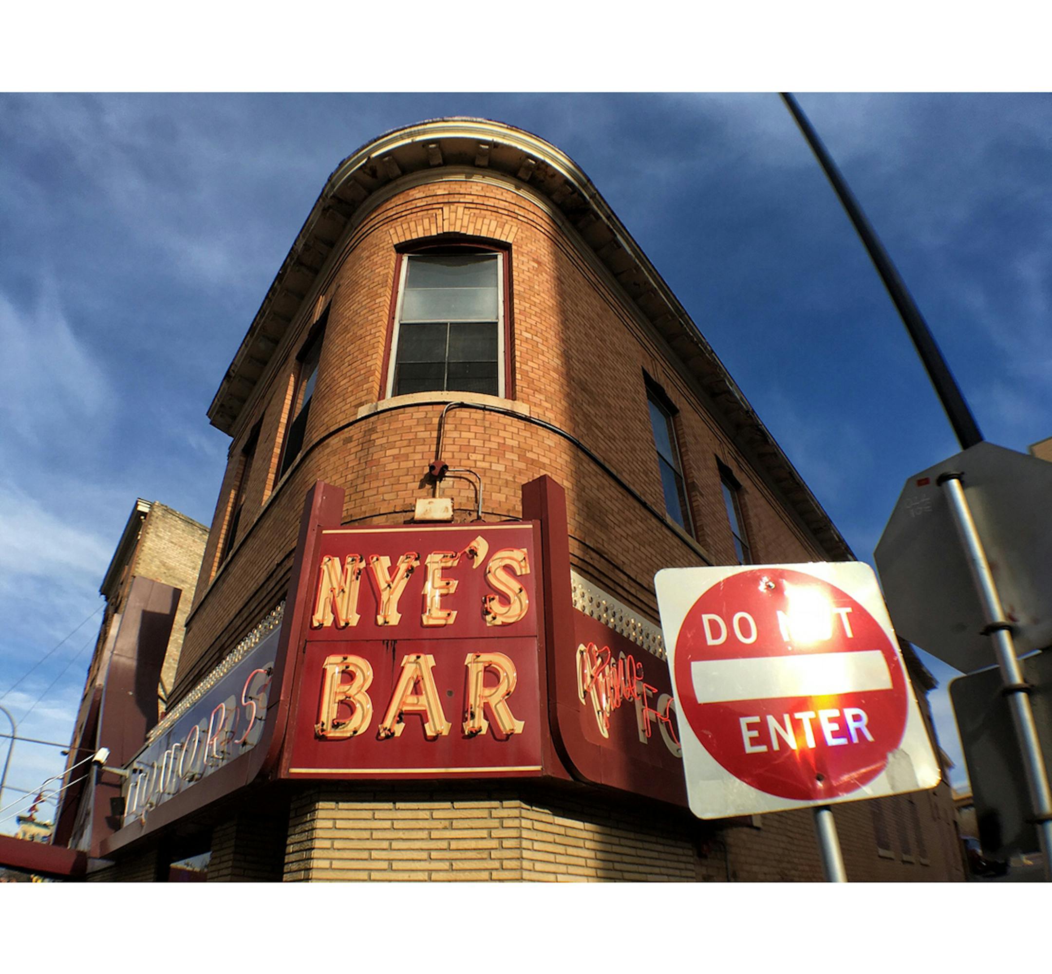 Credit, Derek Veigel @eevildee on Instagram The landmark Nye's in its closing days, for Sunday Variety InFocus feature.