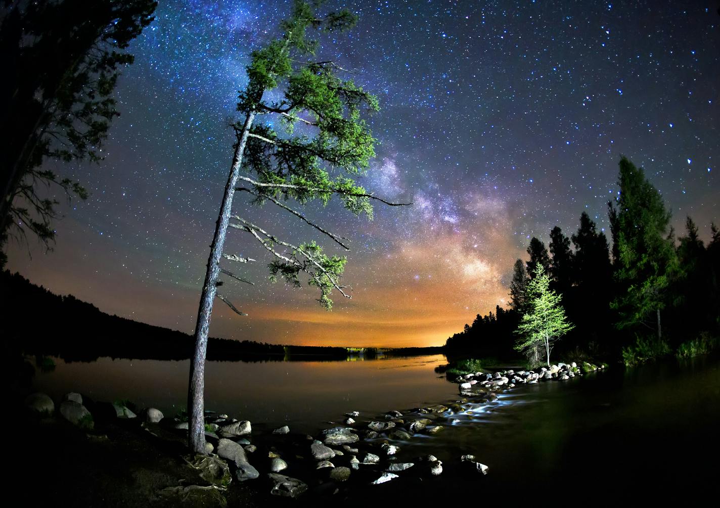 As water flows out of Lake Itasca in NW Minnesota, the Mississippi River begins a 2,552 mile journey to the Gulf of Mexico. The headwaters of the Mississippi were preserved by creating Minnesota's first state park, Itasca, in 1891. ] Minnesota _State of Wonders, Spring in NW Minnesota. BRIAN PETERSON &#x201a;&#xc4;&#xa2; brian.peterson@startribune.com Itasca State Park, MN 2/14/2014