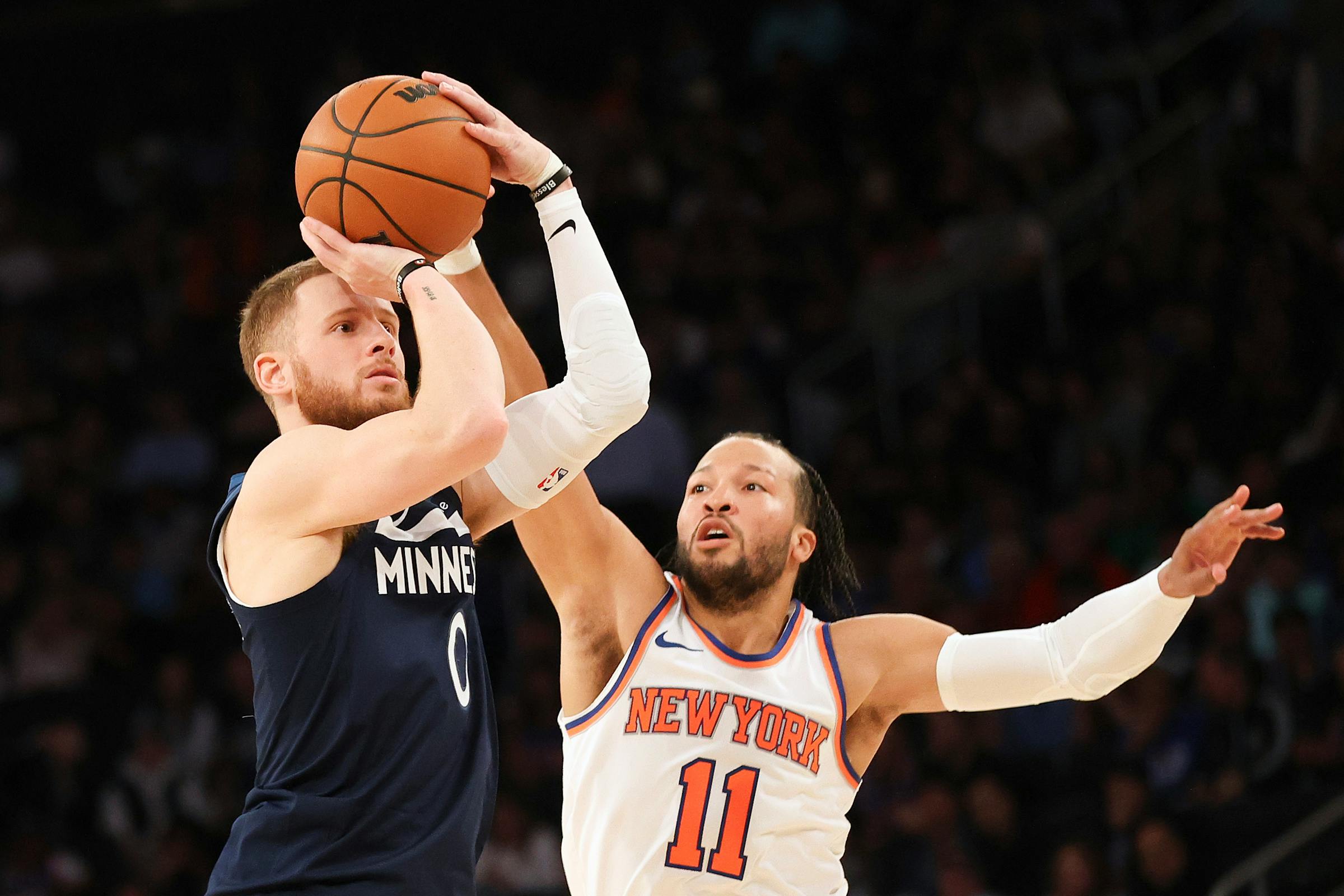 Timberwolves and Knicks drama, with Donte DiVincenzo in the middle