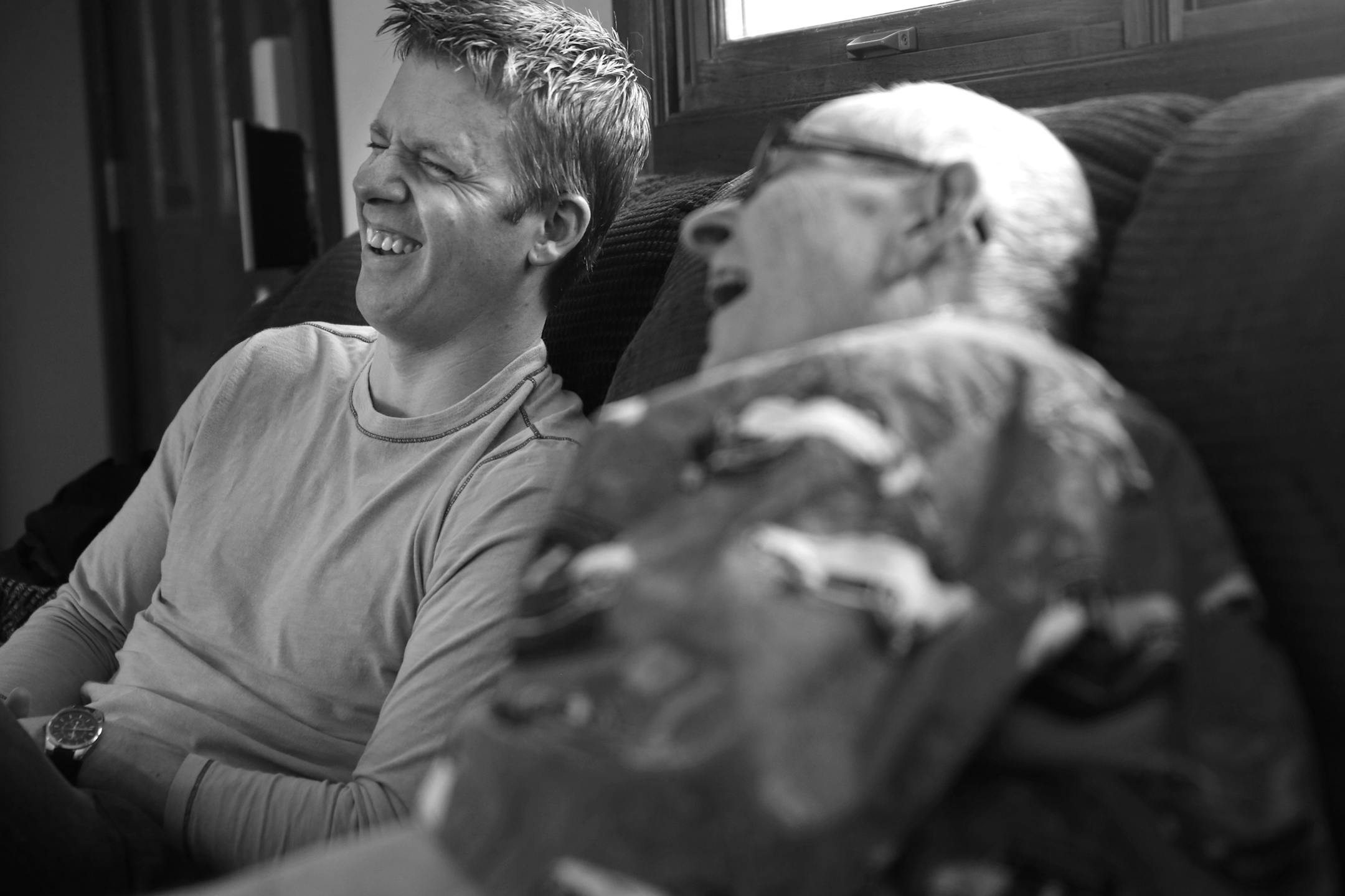 Nick Rasmussen is a volunteer with Hospice of the Twin Cities who is visiting Bob Nell, who has a terminal liver disease. They both enjoy talking and watching the Three Stooges. ]rtsong-taatarii@startribune.com