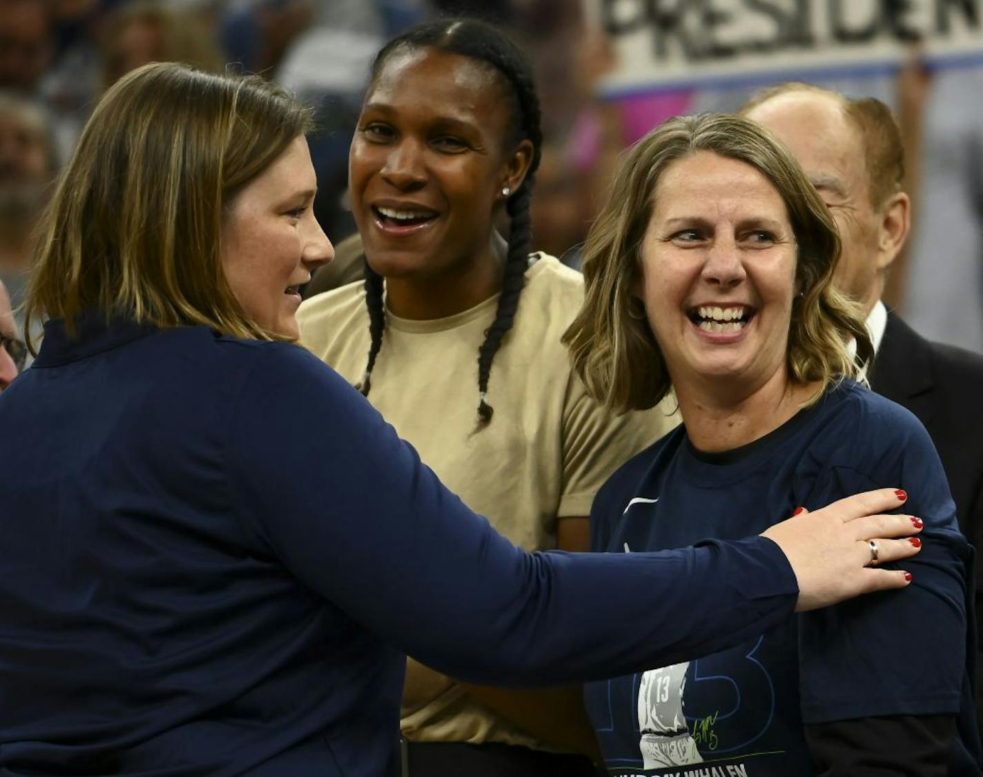 Cheryl Reeve (right) with Gophers coach Lindsay Whalen in June.