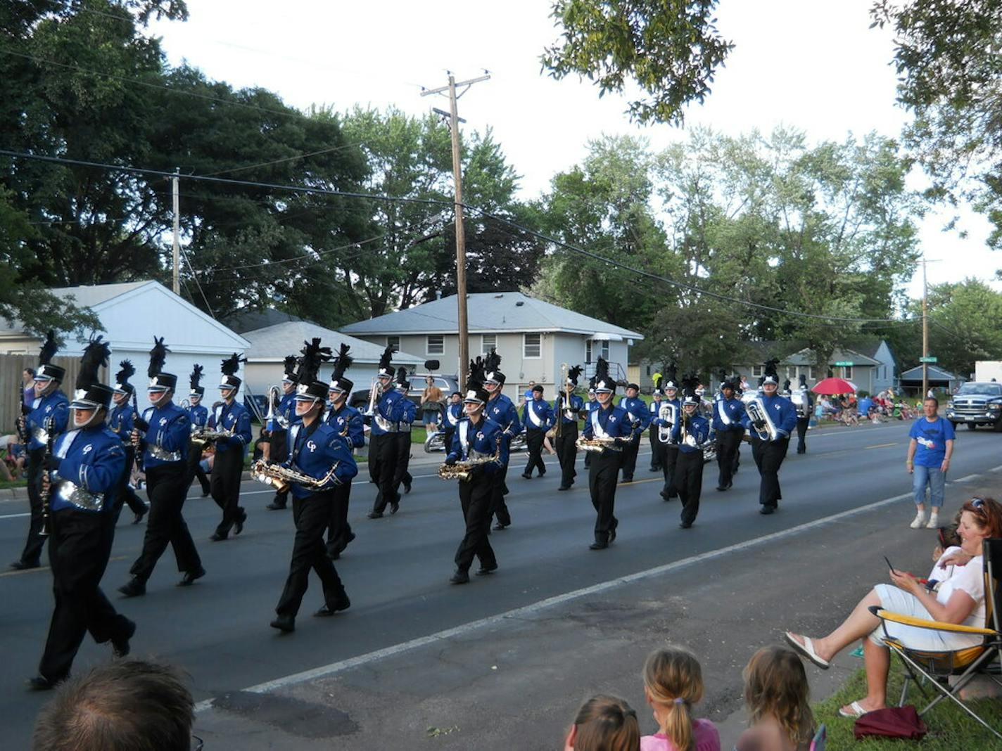 A band marches in the Earle Brown Days parade.