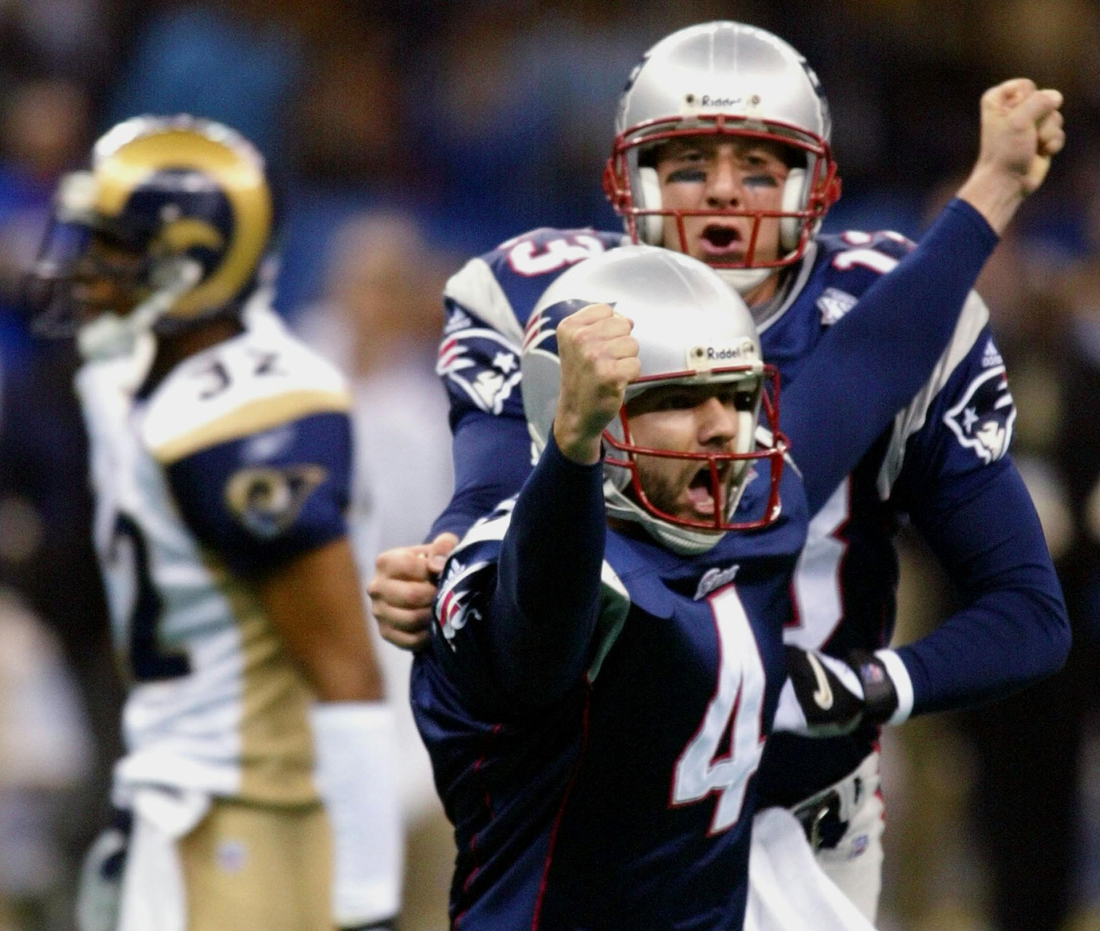 Adam Vinatieri kicked the game-winning 48-yard field goal to beat the St. Louis Rams 20-17 in Super Bowl XXXVI at the Louisiana Superdome in New Orleans.