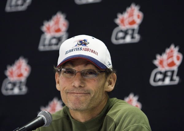 Marc Trestman, with the Montreal Alouettes in 2008.