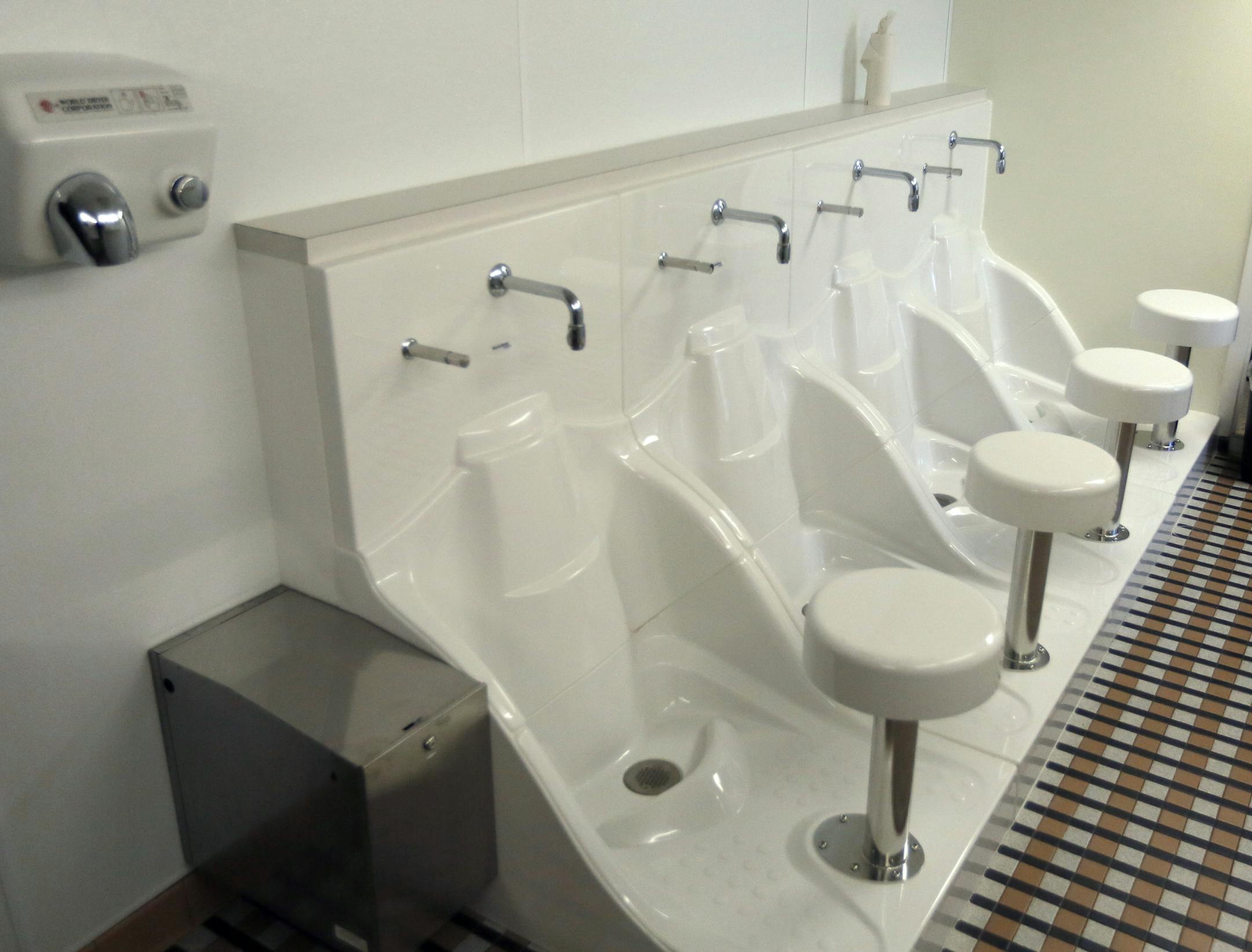 St. Thomas has installed ablution stations to enable Muslims to wash their hands and feet before prayers. Said a St. Thomas doctoral candidate: “I’ve never felt isolated as a Muslim.”