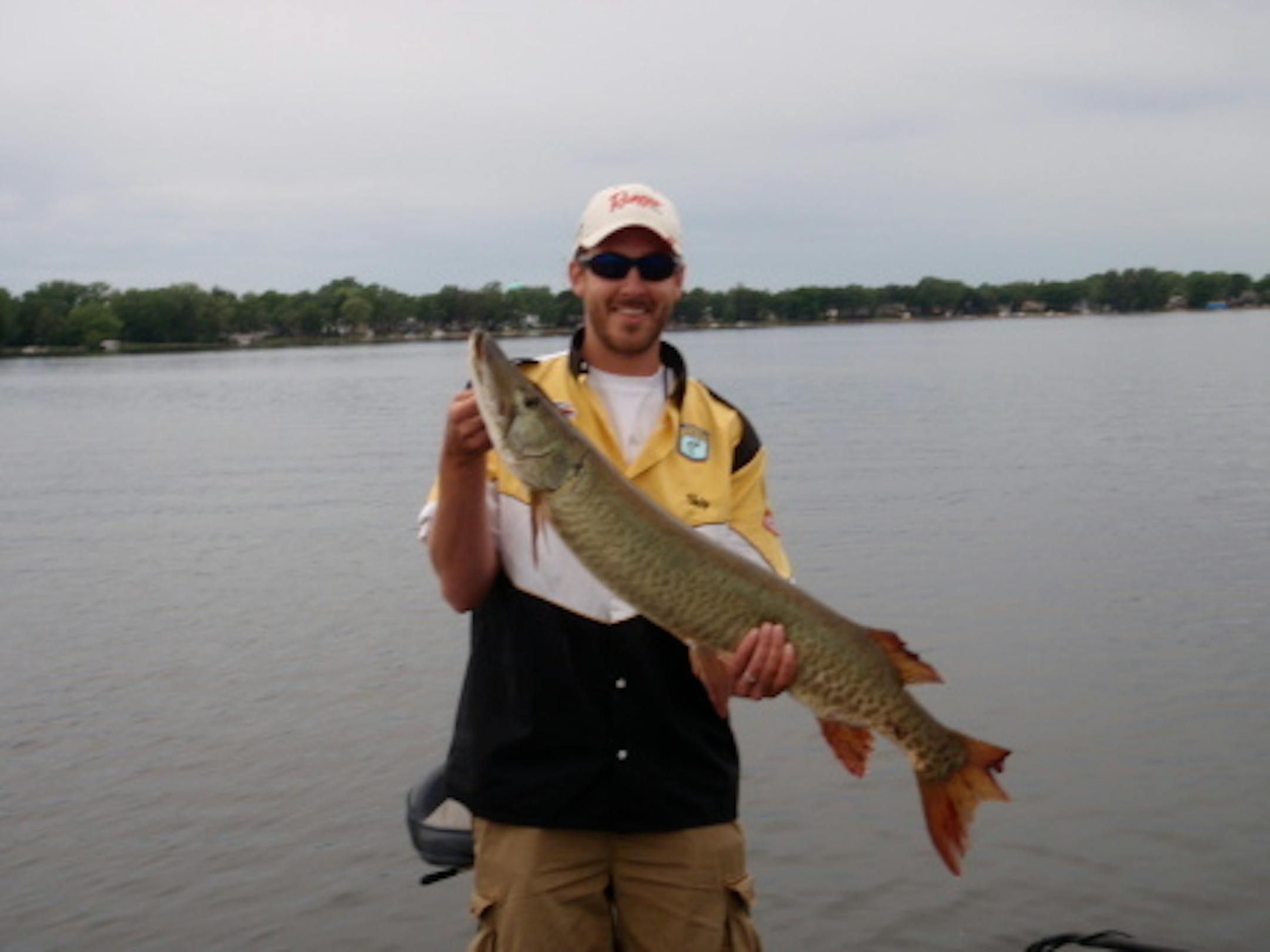 42" Muskie