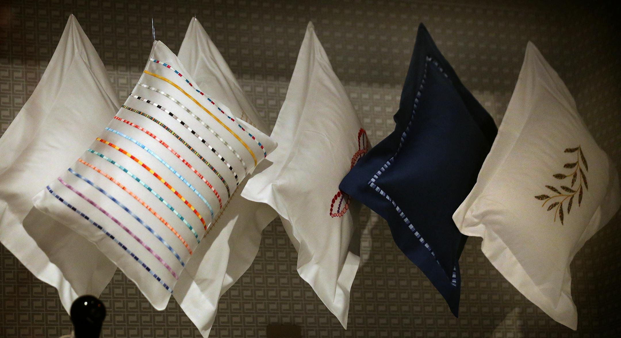 For consumers who like to splurge on bed linens, Colette Jaffe offers something rare--locally-designed sheets and duvets paired with a made-in-Italy label. ] JIM GEHRZïjames.gehrz@startribune.com (JIM GEHRZ/STAR TRIBUNE) / June 23, 2016/ 4:30 PM , Minneapolis, MN - BACKGROUND INFORMATION: For consumers who like to splurge on bed linens, Colette Jaffe offers something rare--locally-designed sheets and duvets paired with a made-in-Italy label. Jaffe will be at the launch of her boutique in Ma