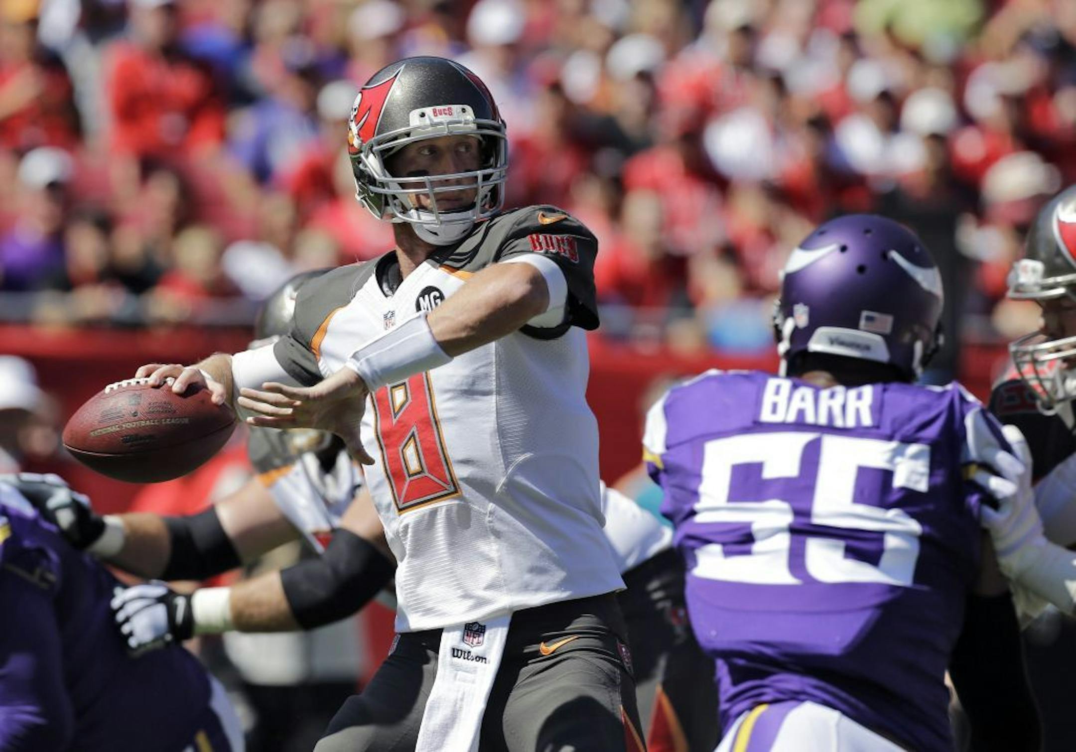 Tampa Bay Buccaneers quarterback Mike Glennon (8)