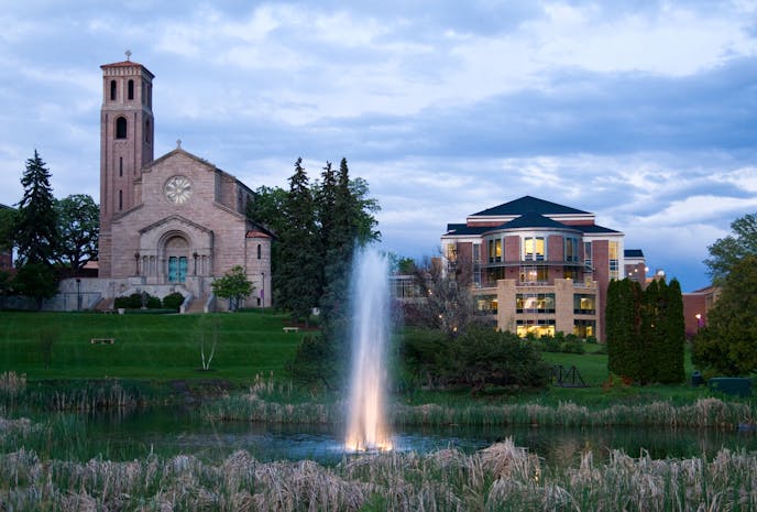 <h3>St. Catherine University</h3> <p>Founded in St. Paul in 1905, St. Catherine University was recognized as a Top Regional University in the Midwest. The school has about 3,800 undergraduate students and about 1,400 graduate students.</p> <dt><b><h2>Rankings</h2></b></p> <ul> <dd><b>14</b> Best Regional University (Midwest) </dt> <p>Also recognized as an A Plus School for B Students</p>